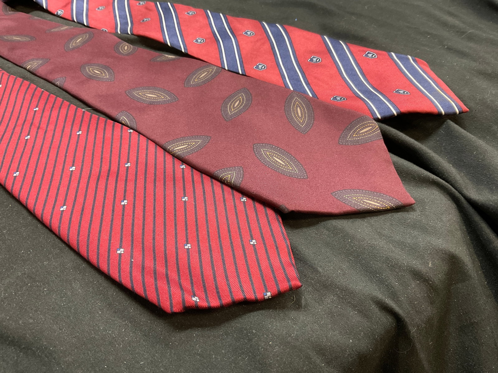 Lt 3 Red Silk Patterned Ties Italy+ - 3