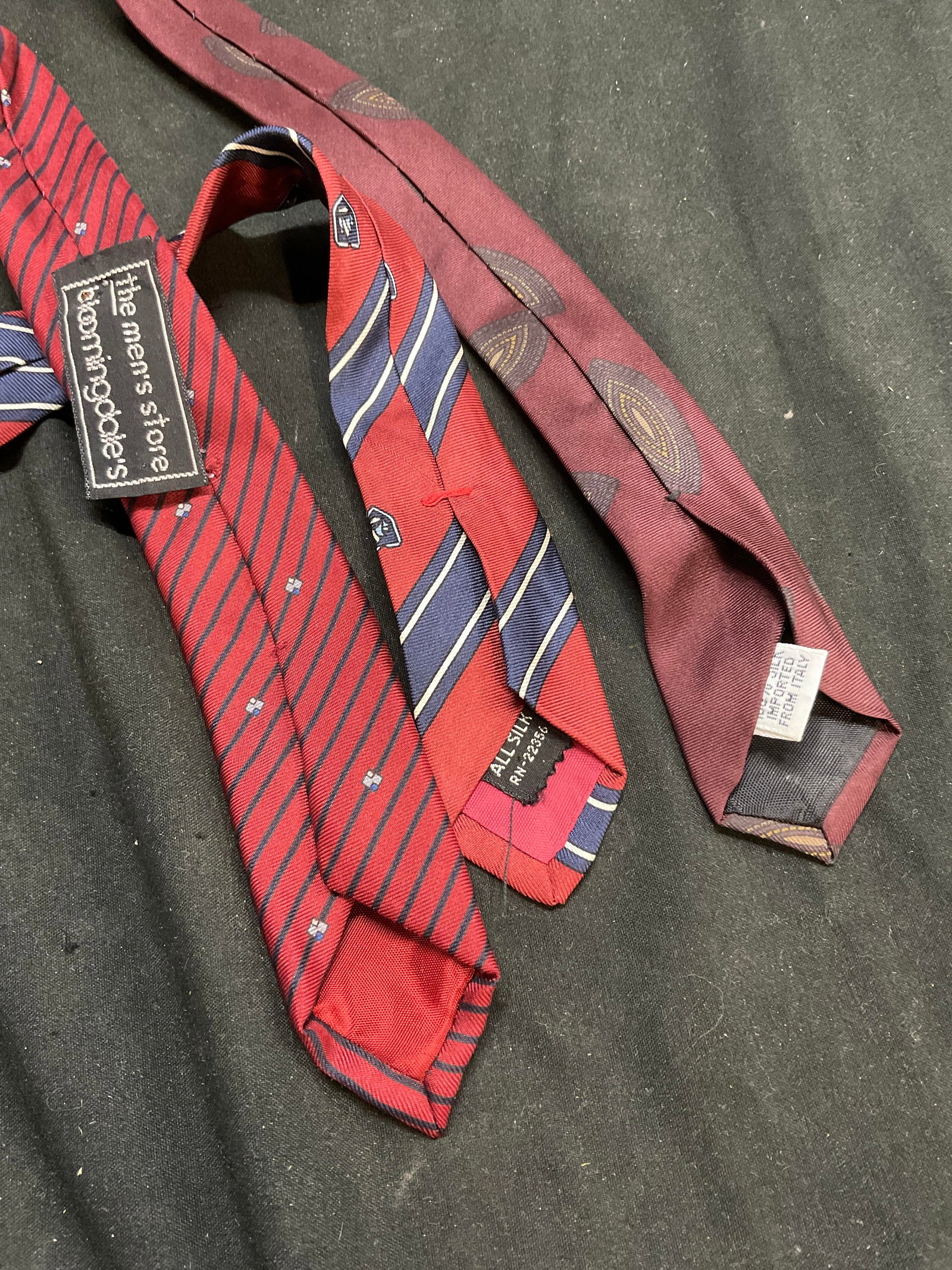 Lt 3 Red Silk Patterned Ties Italy+ - 6