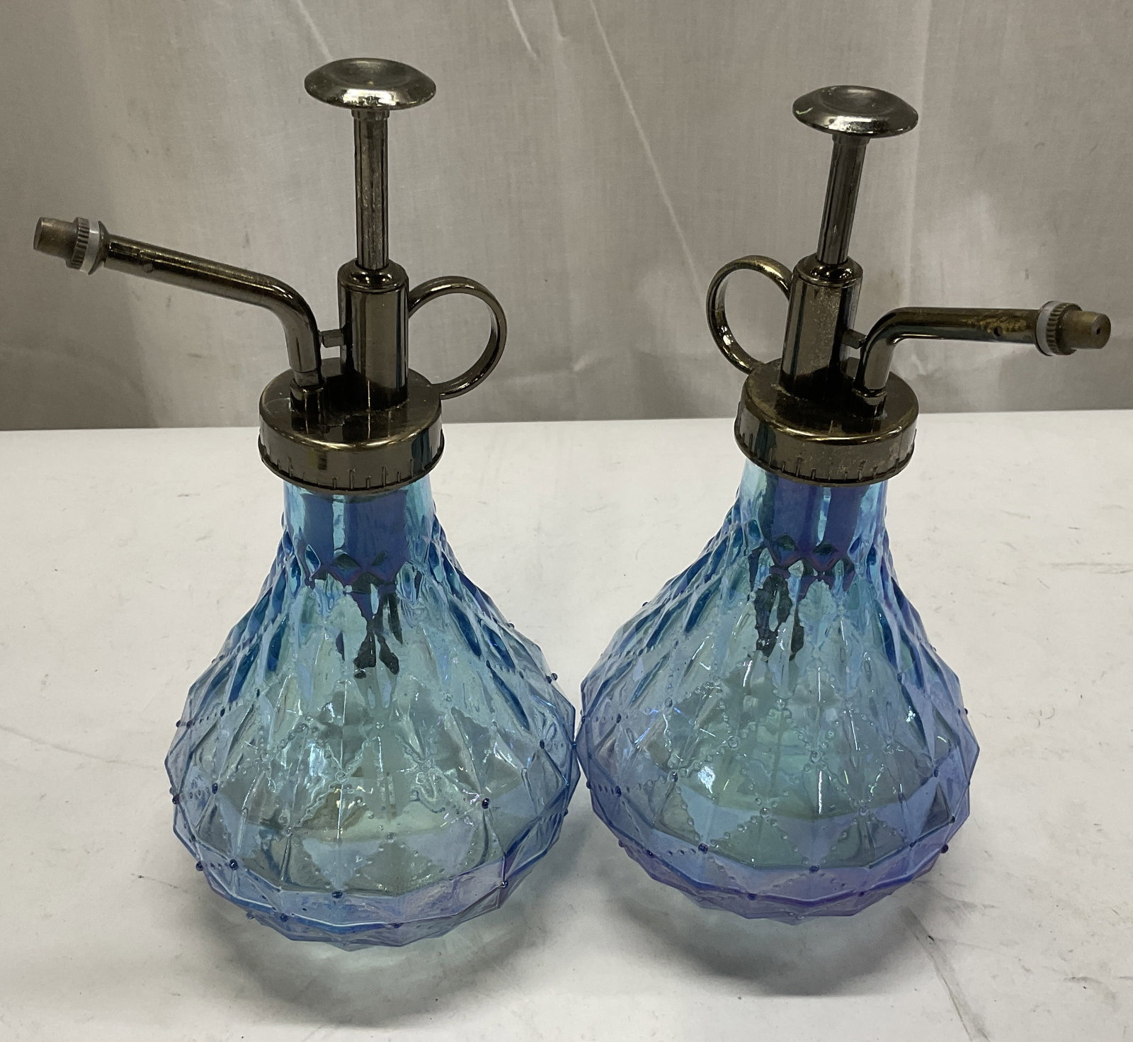 Lt2 Iridescent Faceted Ombre Glass Plant Misters (1 of 6)