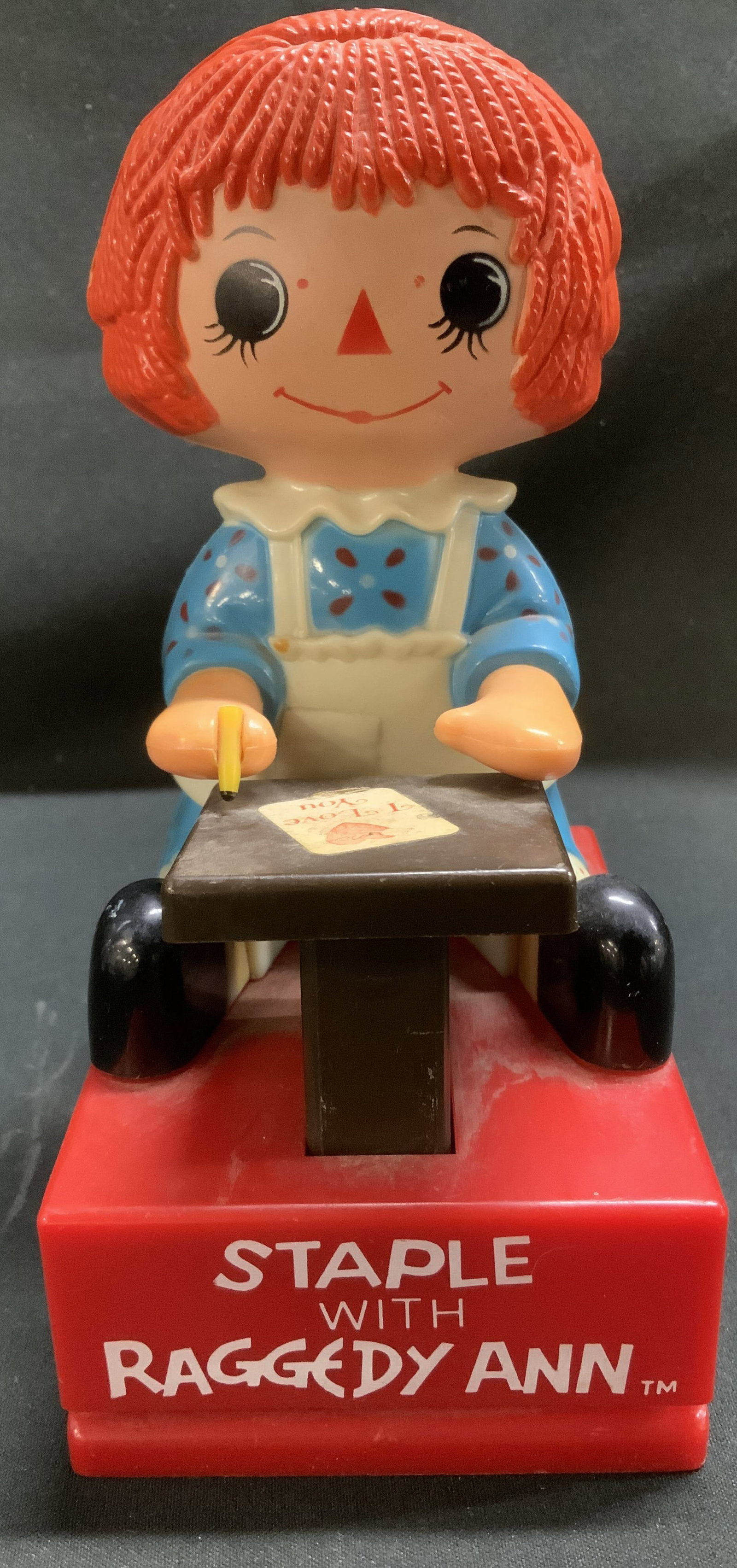 1975 Janex Stapler With Raggedy Ann HONGKONG (1 of 6)