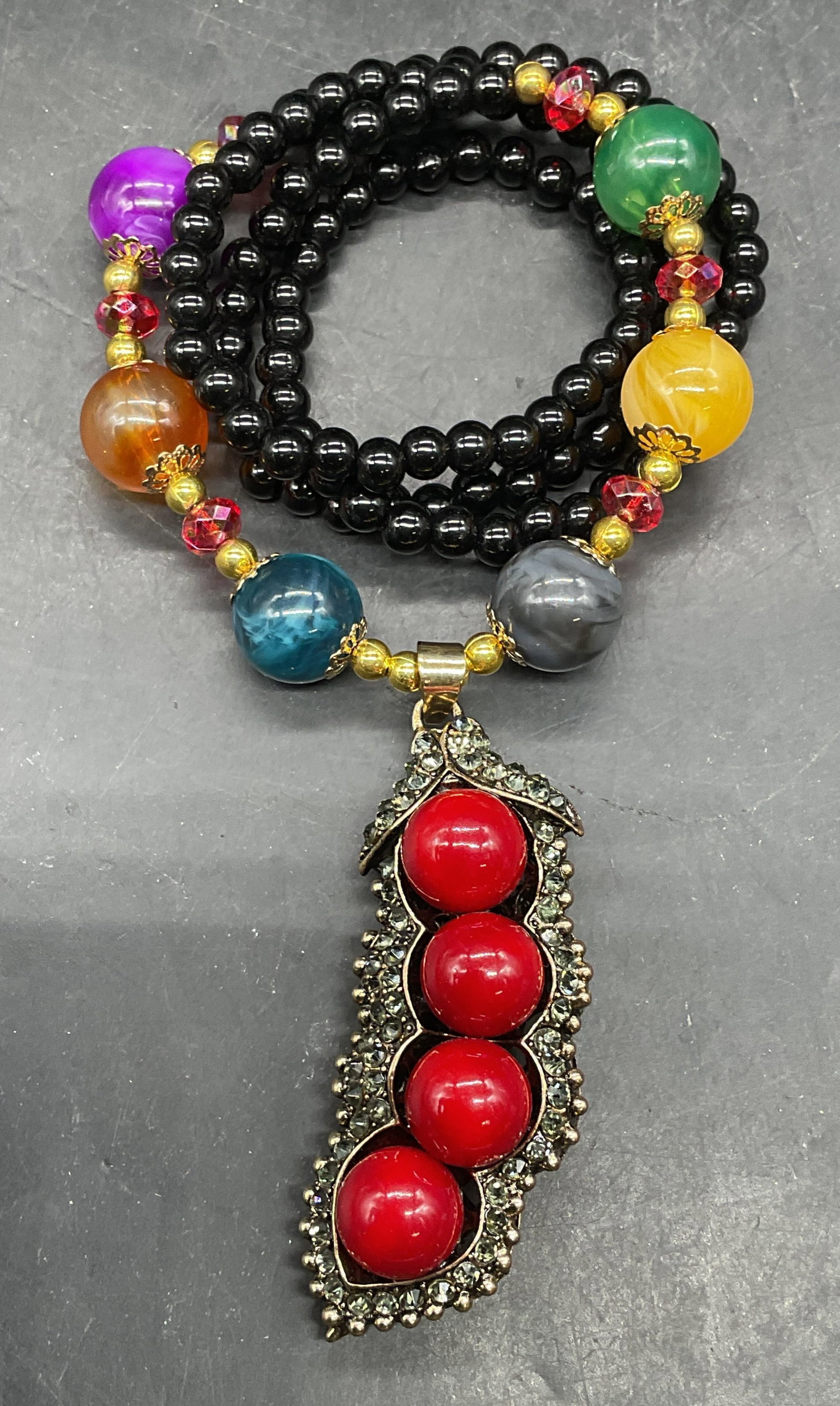 Vintage Beaded Crystal Pea Pod Necklace (1 of 6)