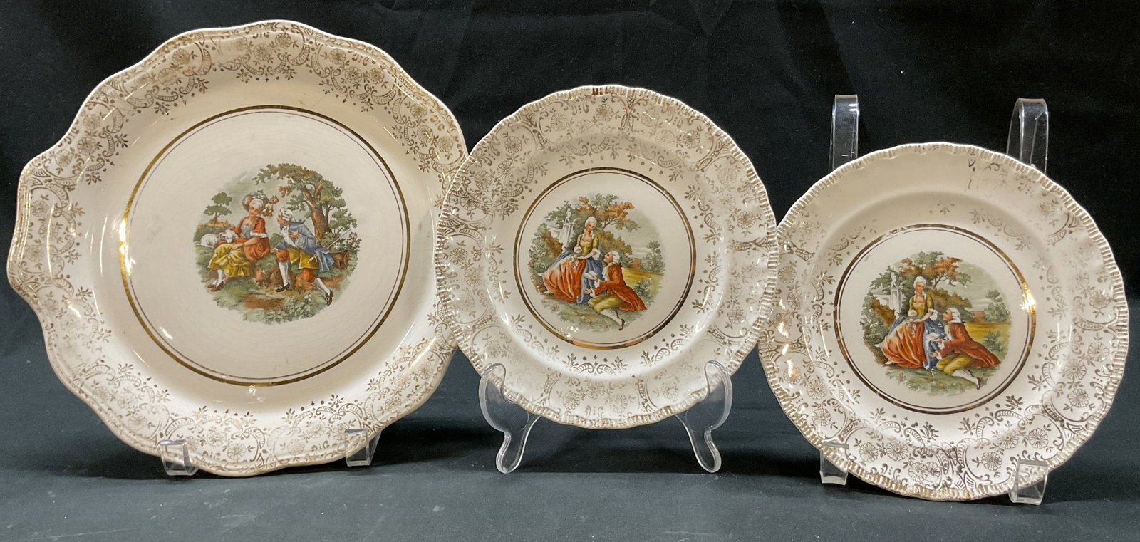 Set 3 Supreme Chinaware Hand Painted Plates (1 of 13)