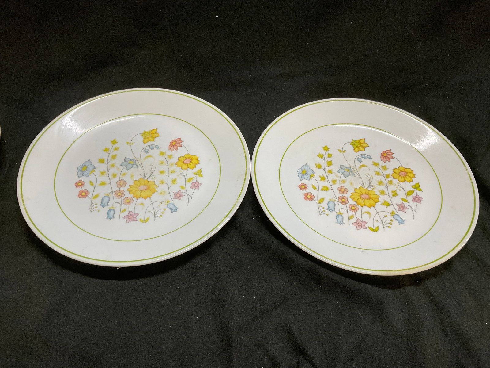 Lt 12 MCM Corelle+ Ceramic+ Plates - 5