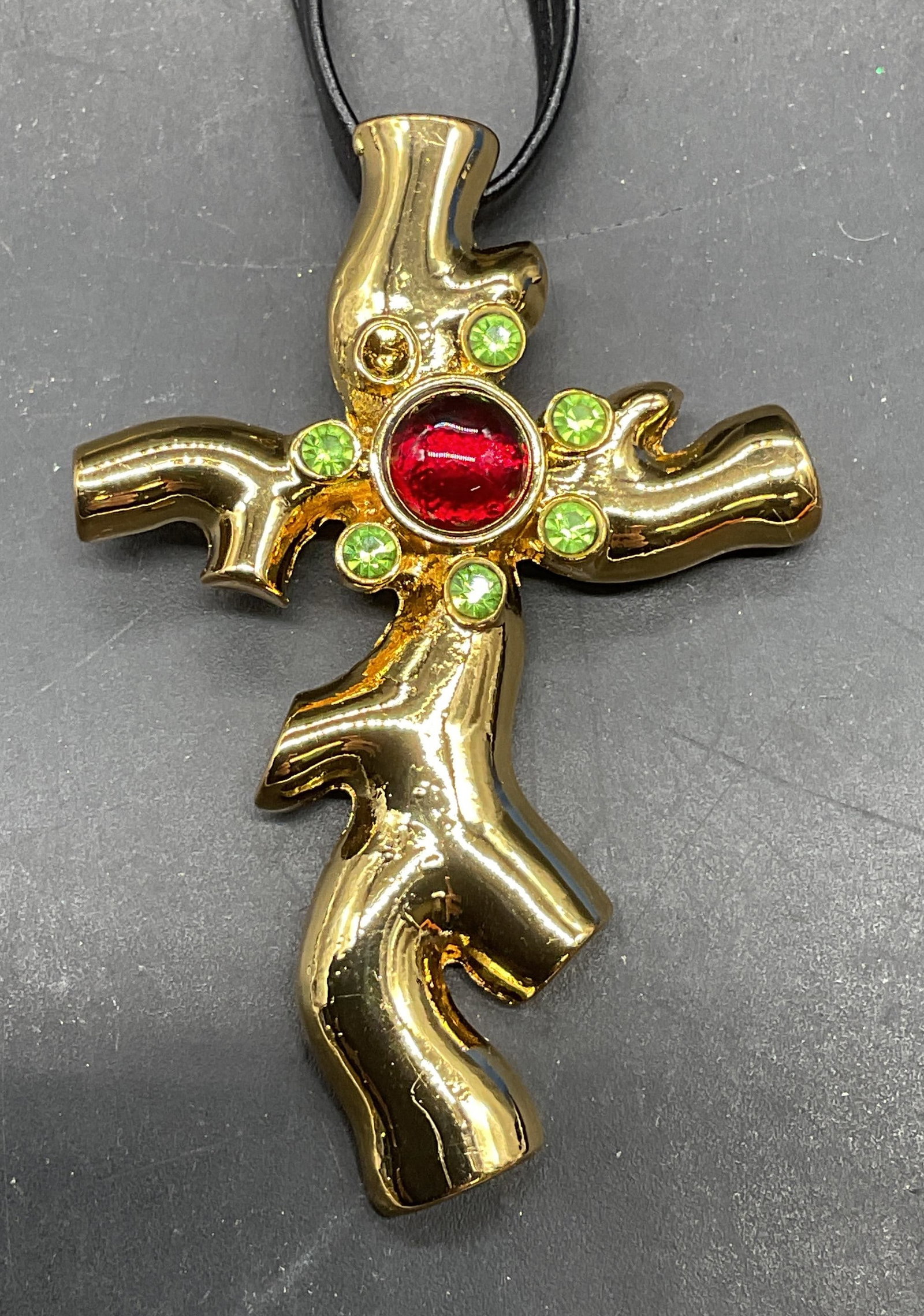 Vtg Christian Lacroix Cross Pendant Necklace: Vintage Christian Lacroix pendant necklace. Gold tone branch cross pendant with green and red glass cabochons. Made in France. Drop length approx 11.5 inches. Pendant measures approx. 2.25 x 1.5 inche