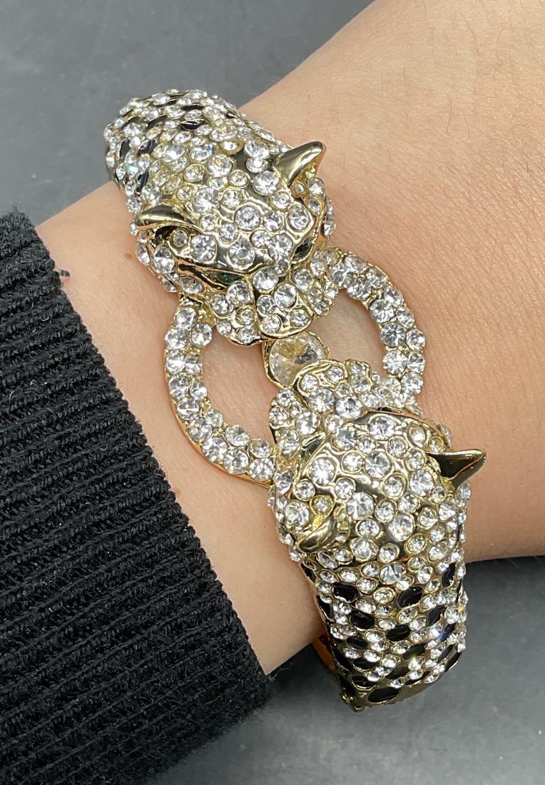 Gold Tone Enamel Crystal Leopard Bracelet (1 of 6)