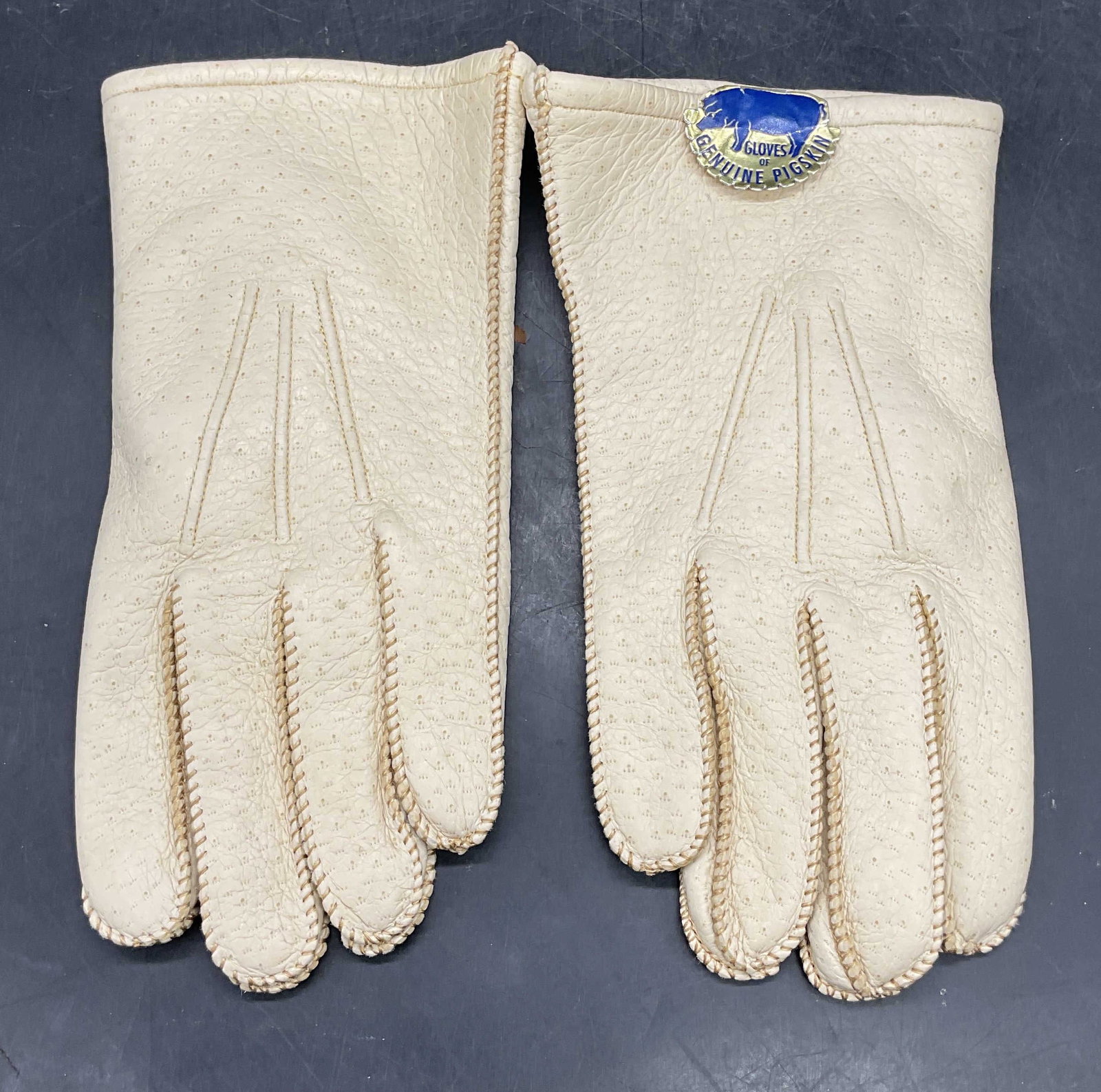 Vintage White Leather Pigskin Gloves NWT (1 of 6)