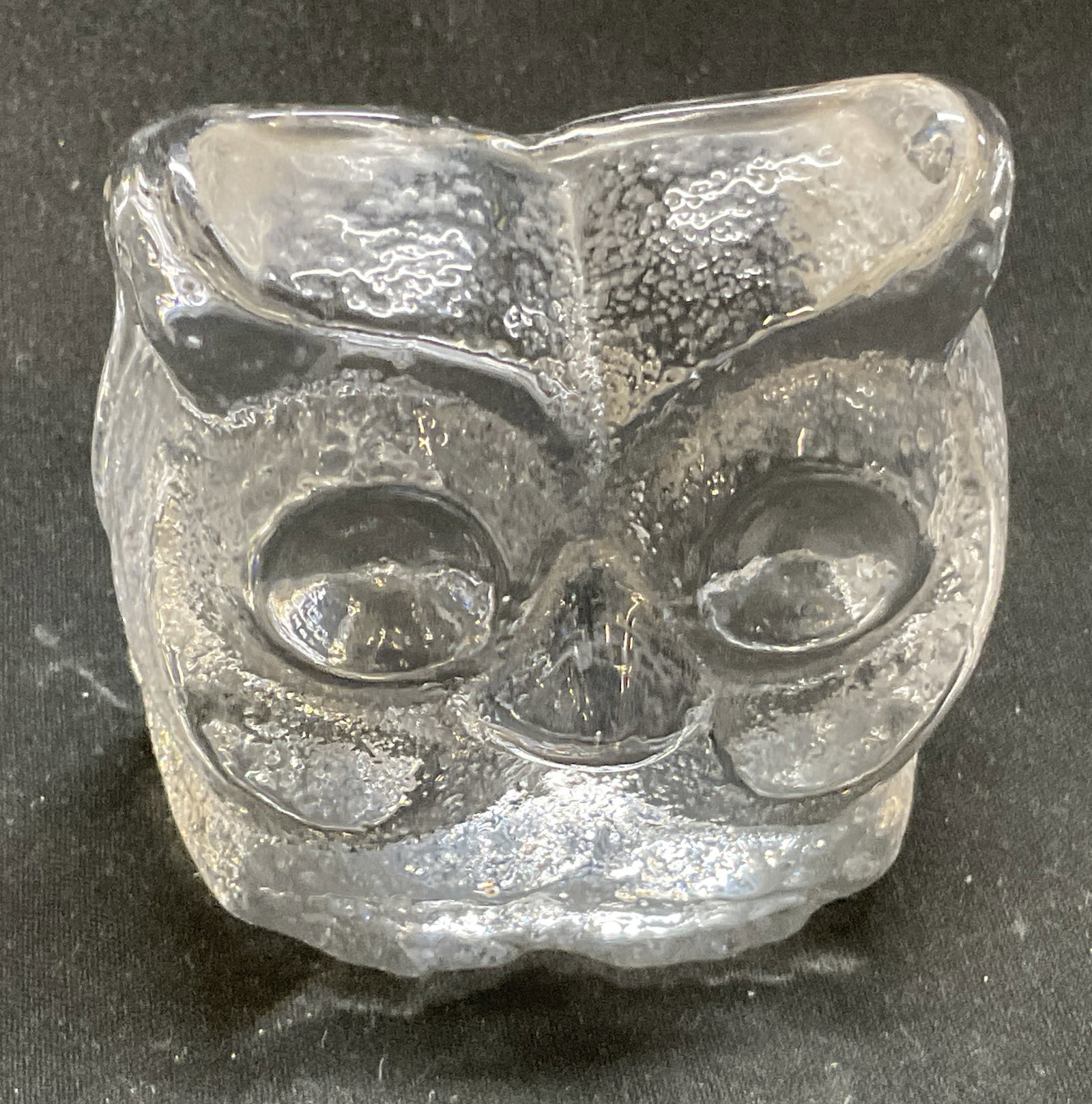 Swedish Style Crystal Owl Figurine (1 of 6)