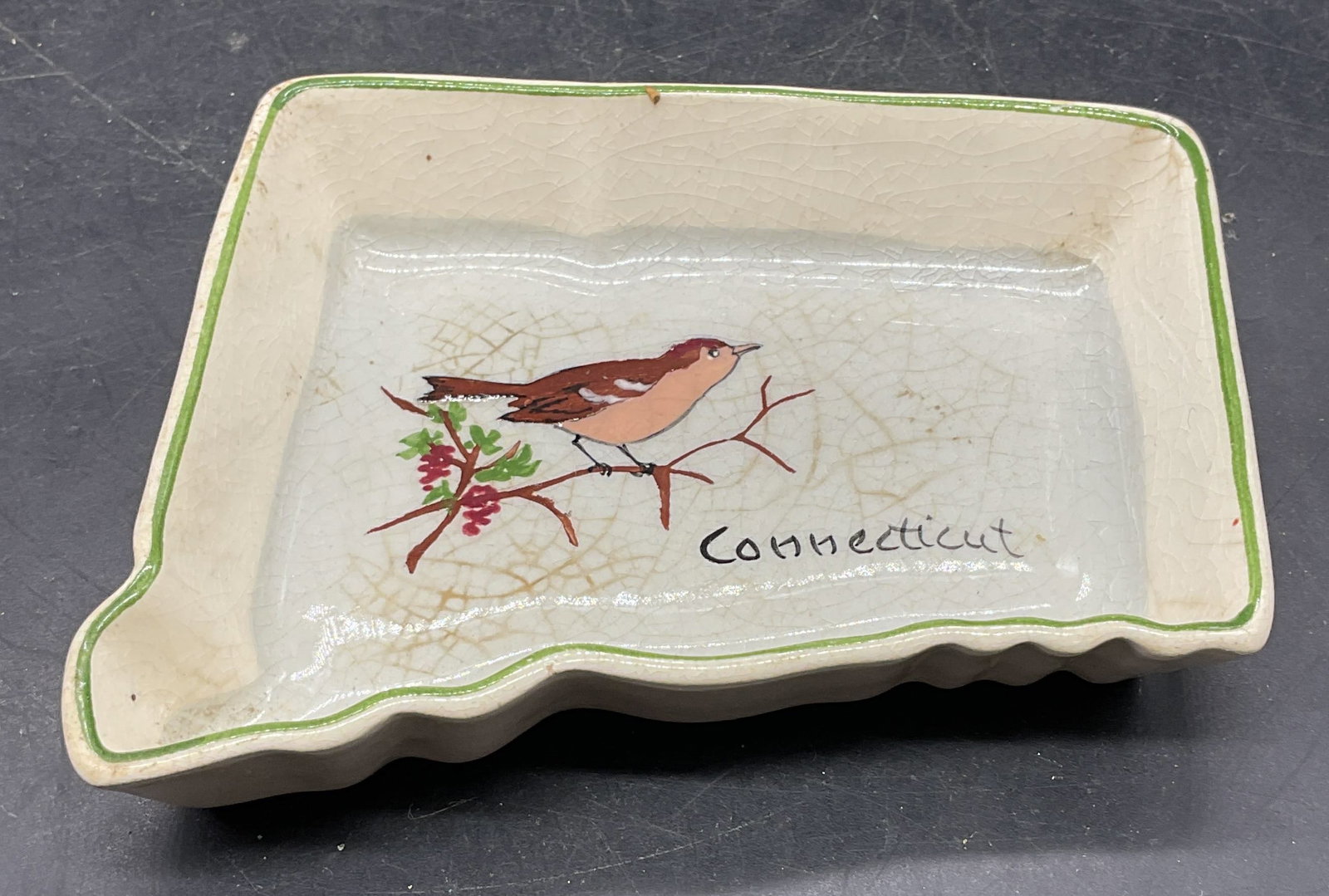 Vintage Signed Ceramic Connecticut Trinket Dish (1 of 6)