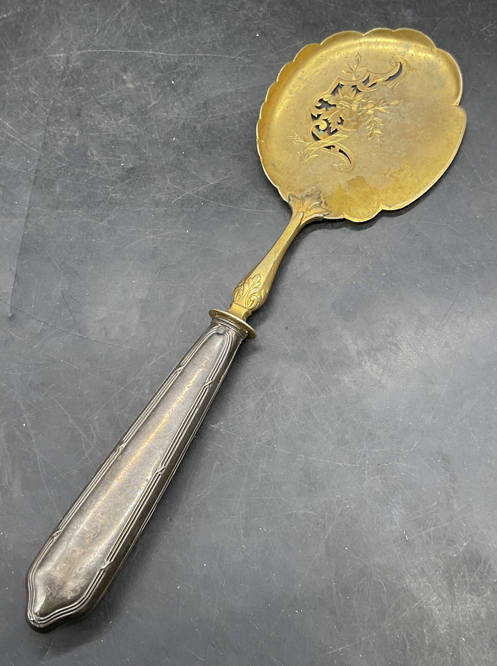 Vintage Silver Plated & Gilt Serving Spoon (1 of 6)