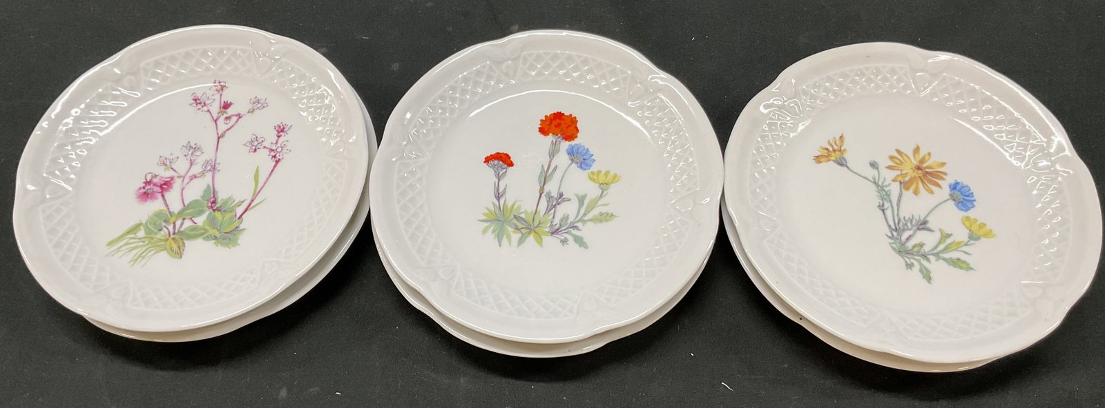 Lot 6 Philippe Deshoulieres Floral Plates France (1 of 8)