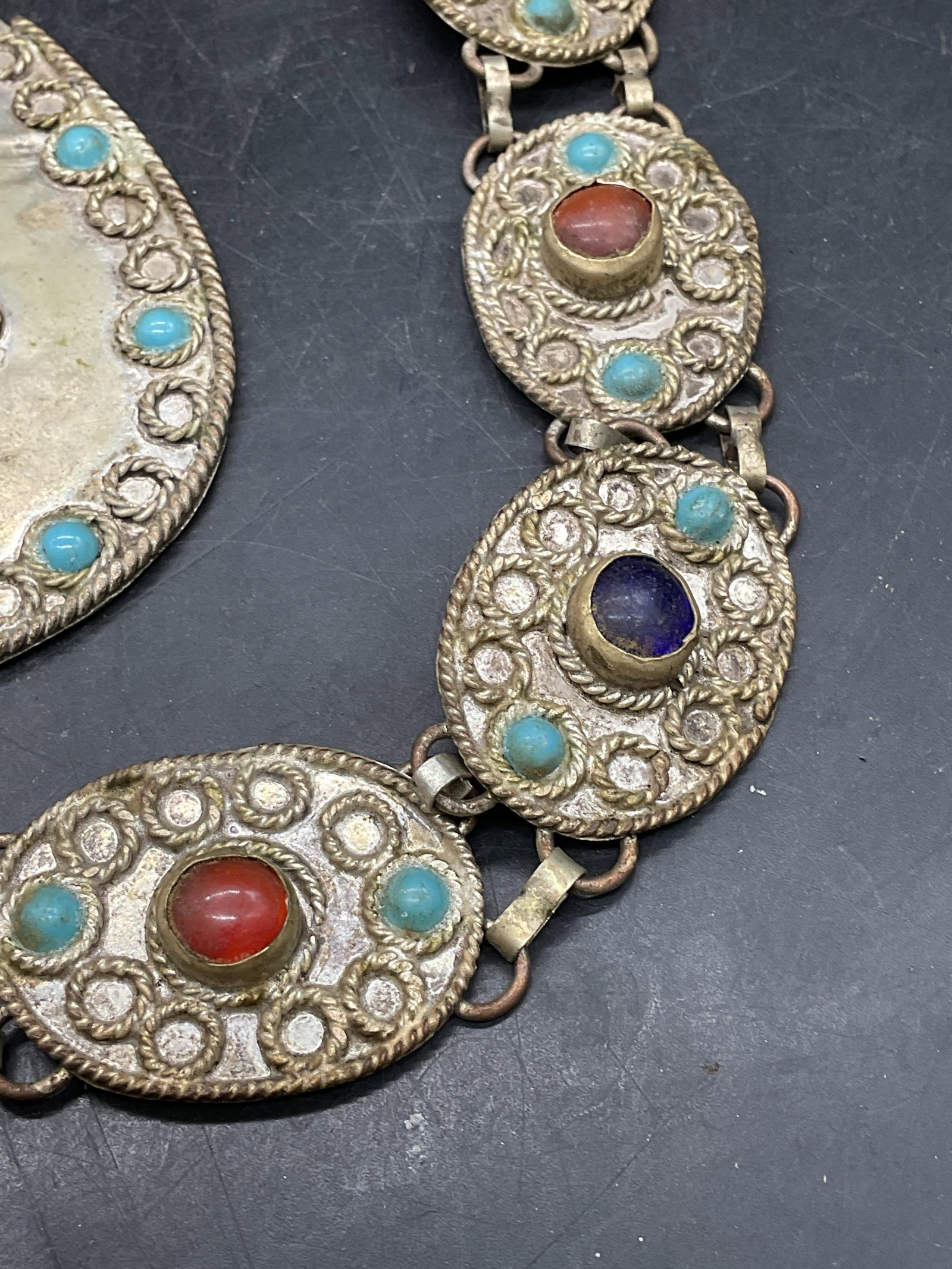 Vtg Silver Tone Bejeweled Turquoise Panel Belt - 3