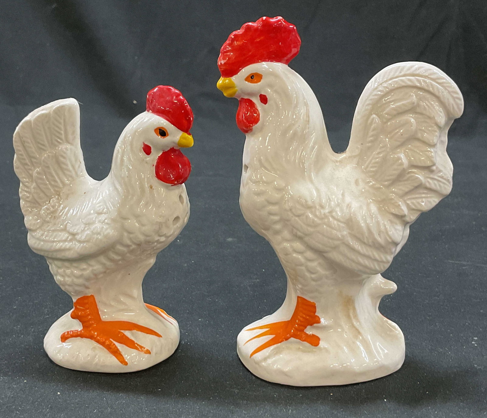 Pair Rooster & Hen Salt & Pepper Shakers Japan (1 of 8)