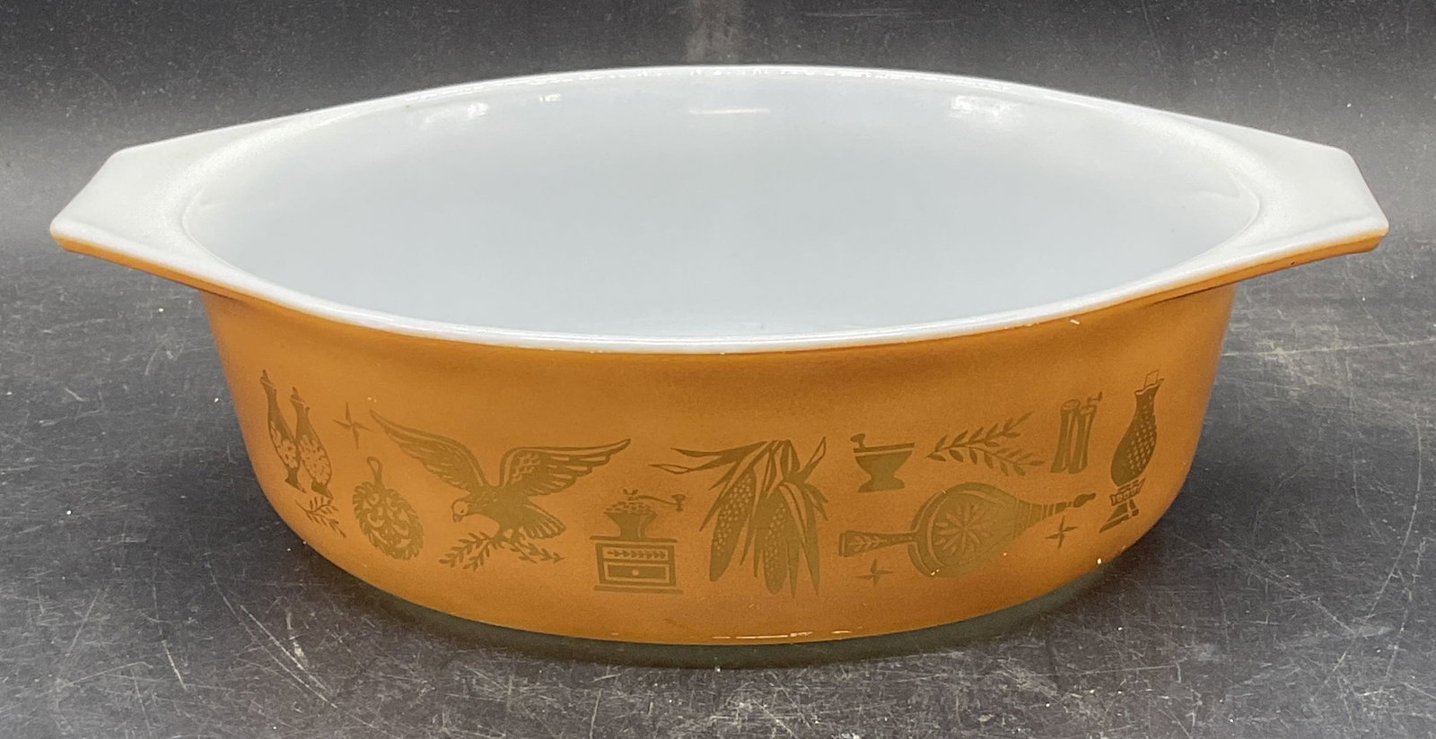 Vintage Pyrex Early American Casserole Dish USA (1 of 6)