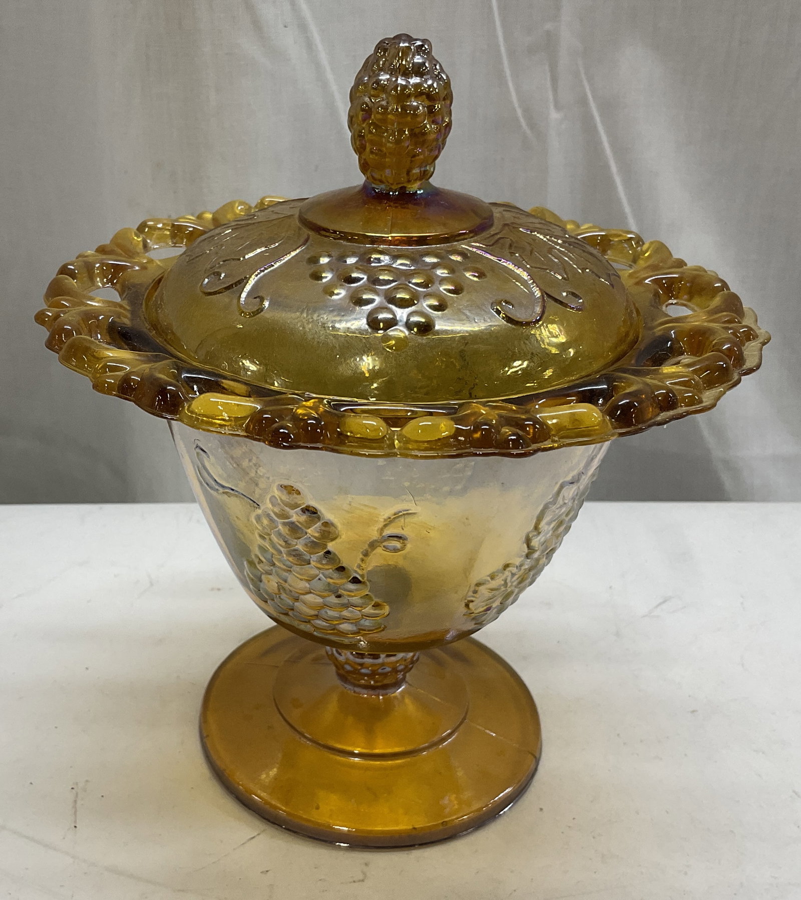 VTG Amber Harvest Grape Carnival Glass Candy Dish (1 of 8)