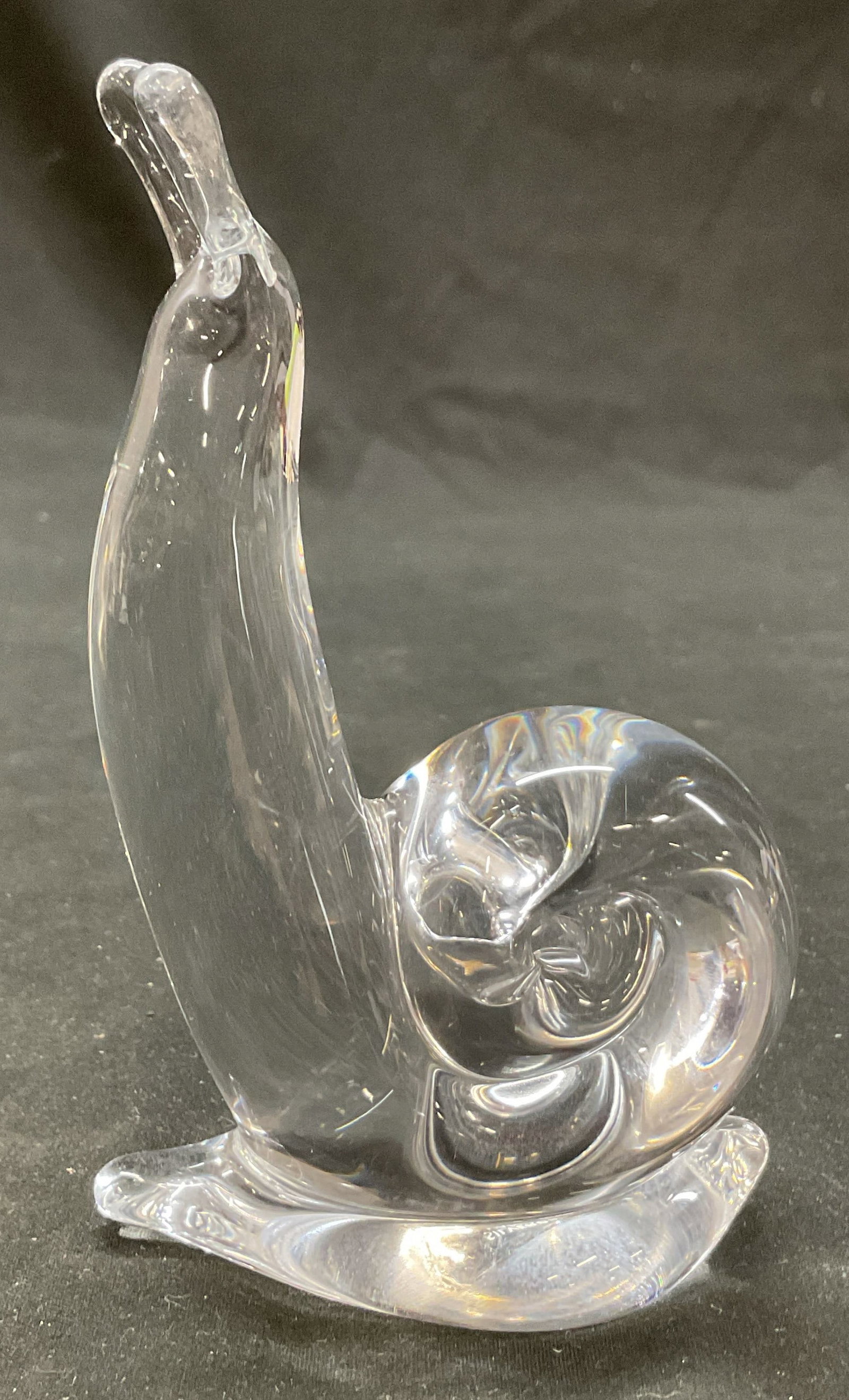 Vandermark Silverbrook Crystal Snail Figure USA: Vandermark Silverbrook crystal snail figure. Marked on underside, reads Silverbrook By Vandermark Leaded Crystal Completely Hand Made In USA. Sitting snail figure. Detailed features and textures.
