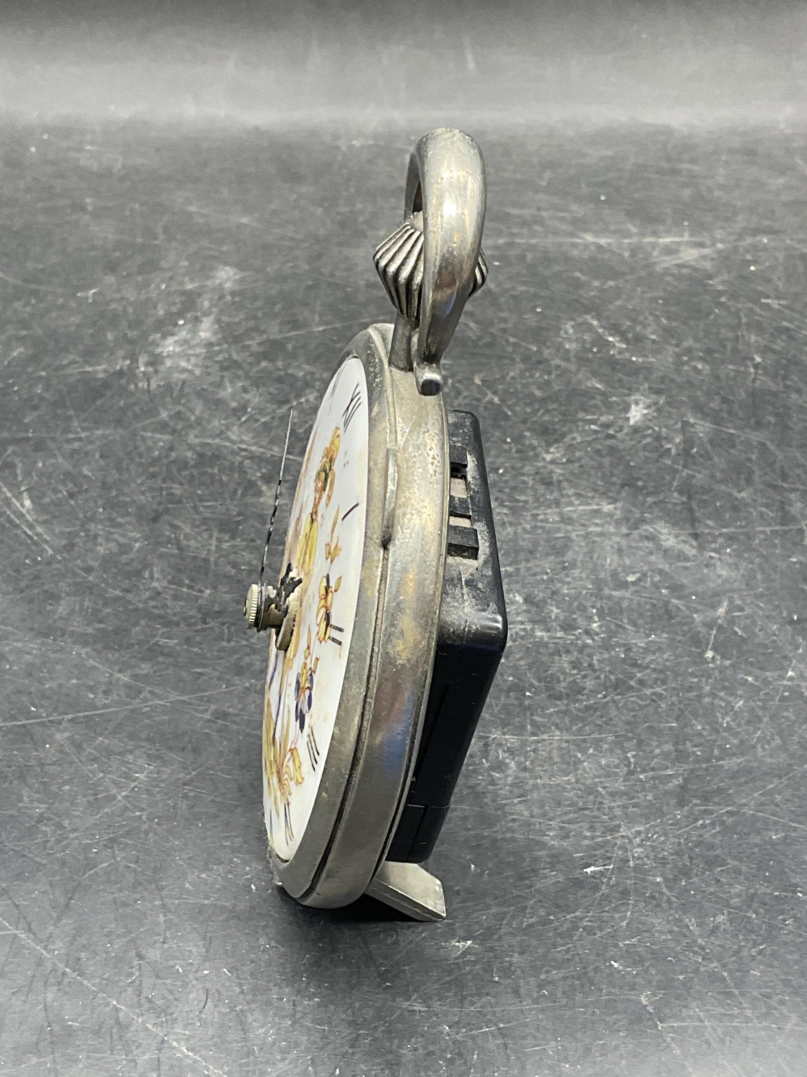 Hechinger Enameled Dial Table Clock West Germany - 3