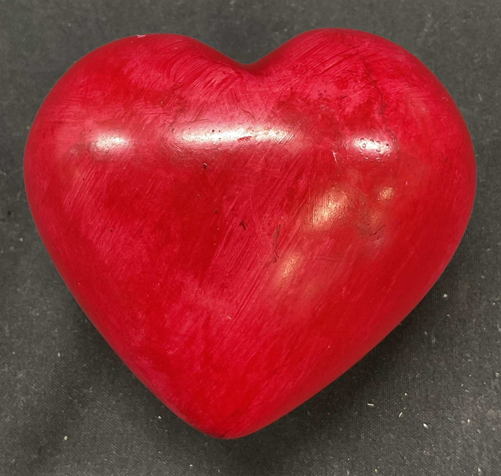 Vintage Red Marble Heart Paperweight (1 of 6)