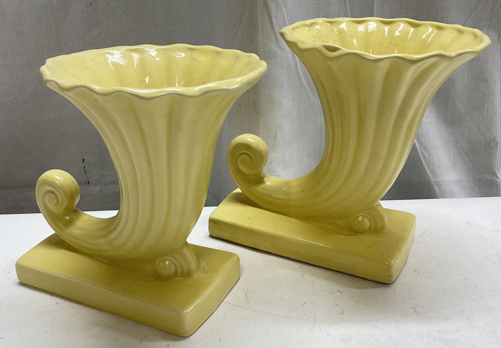 St2 VTG McCoy Pottery Yellow Cornucopia Vases (1 of 9)