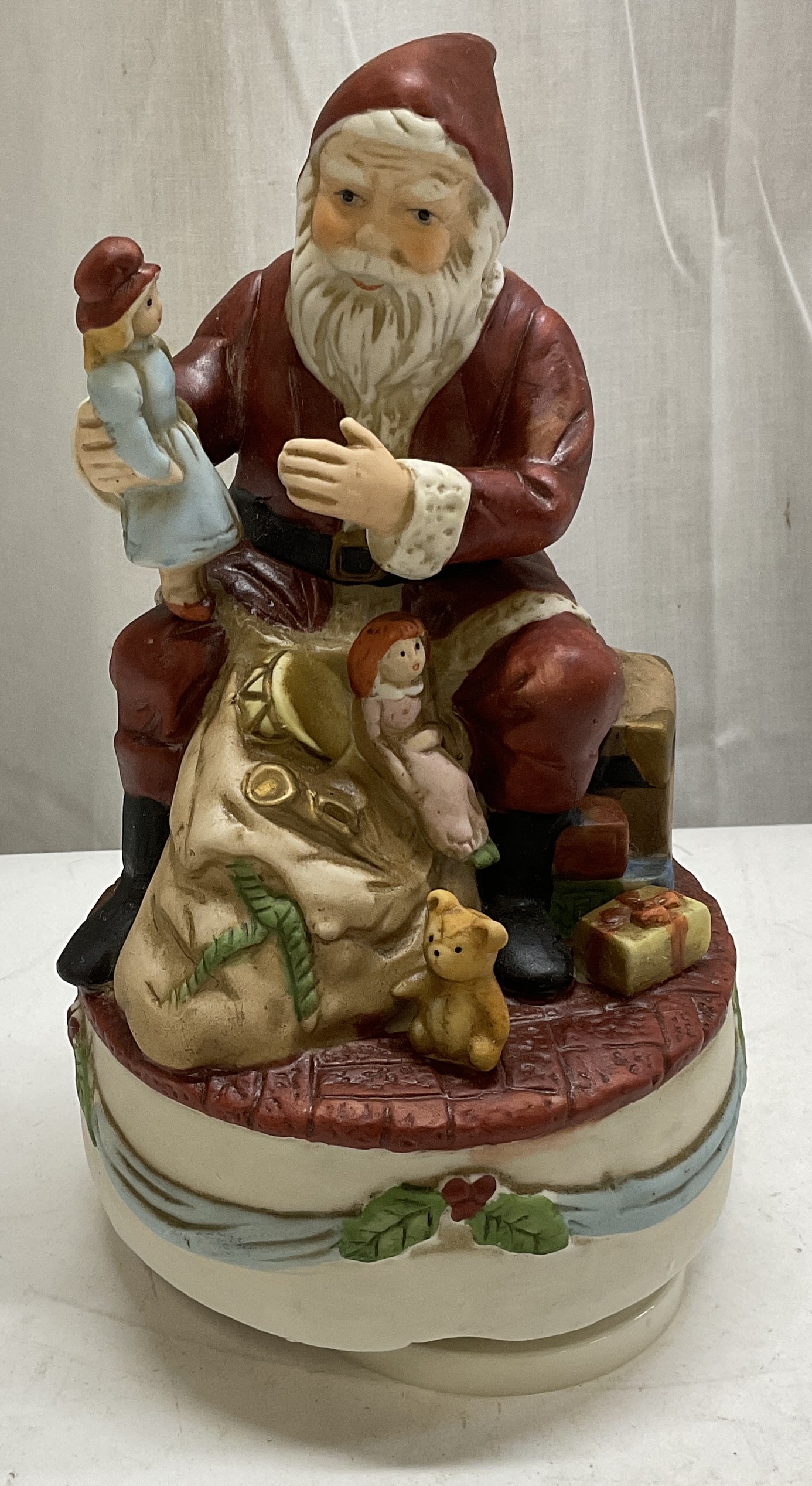 VTG Porc Bisque Santa with Toys Rotating Music Box (1 of 8)
