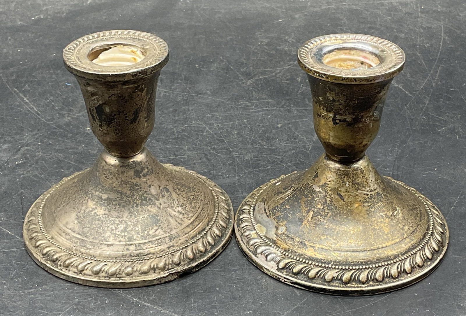 Pair Vtg DUCHIN Sterling Silver Candle Holders (1 of 7)