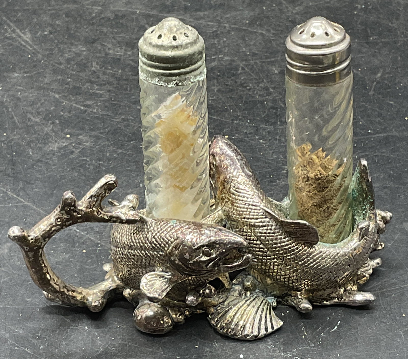 1999 Arthur Court Fish Salt & Pepper Shakers (1 of 6)