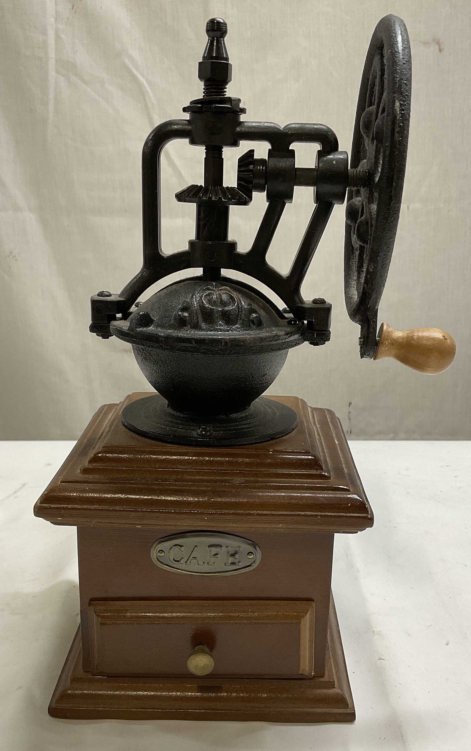 Vintage-Style Coffee Grinder (1 of 12)