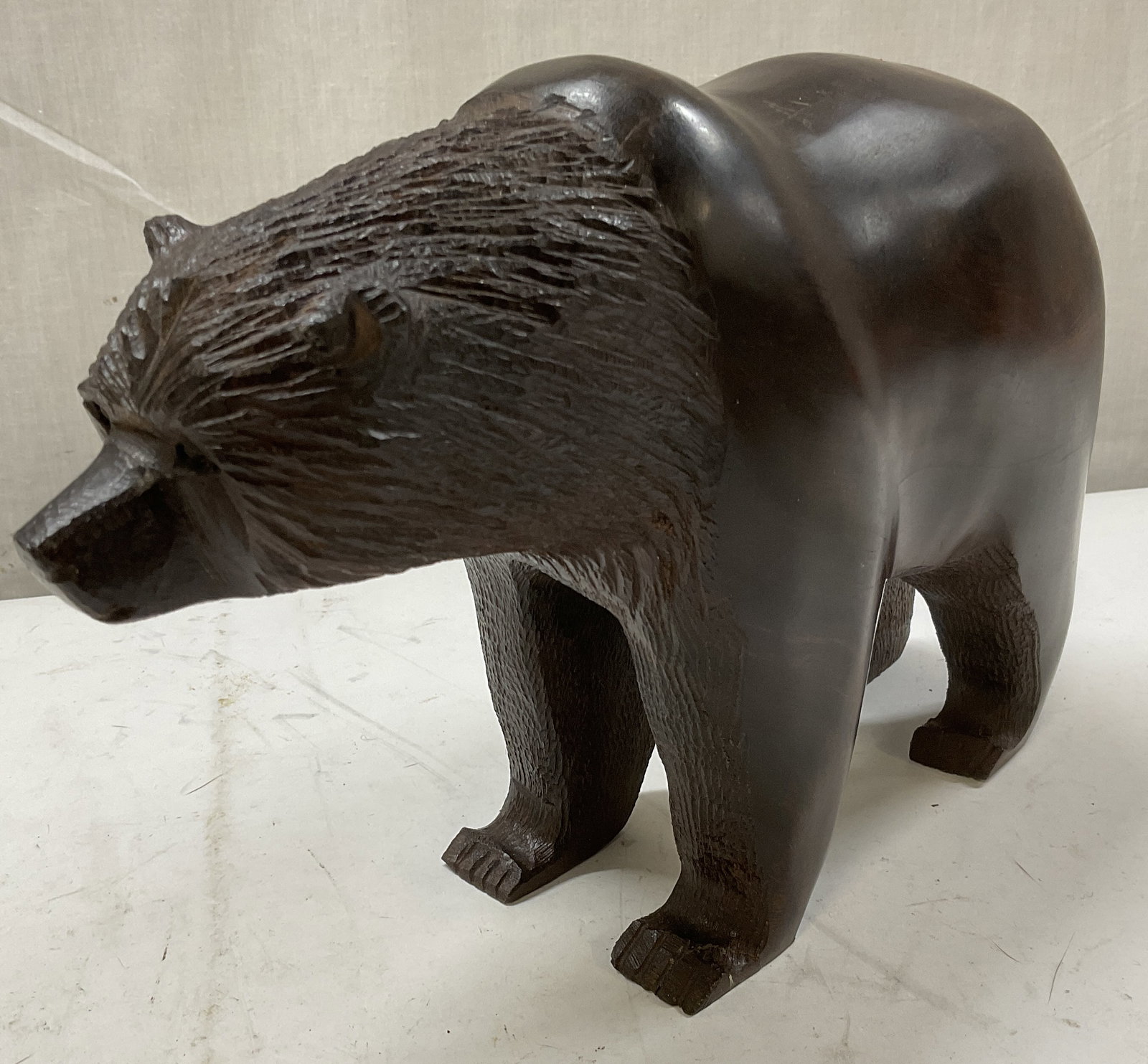 VTG Carved Dark Wood Grizzly Bear Sculpture (1 of 8)
