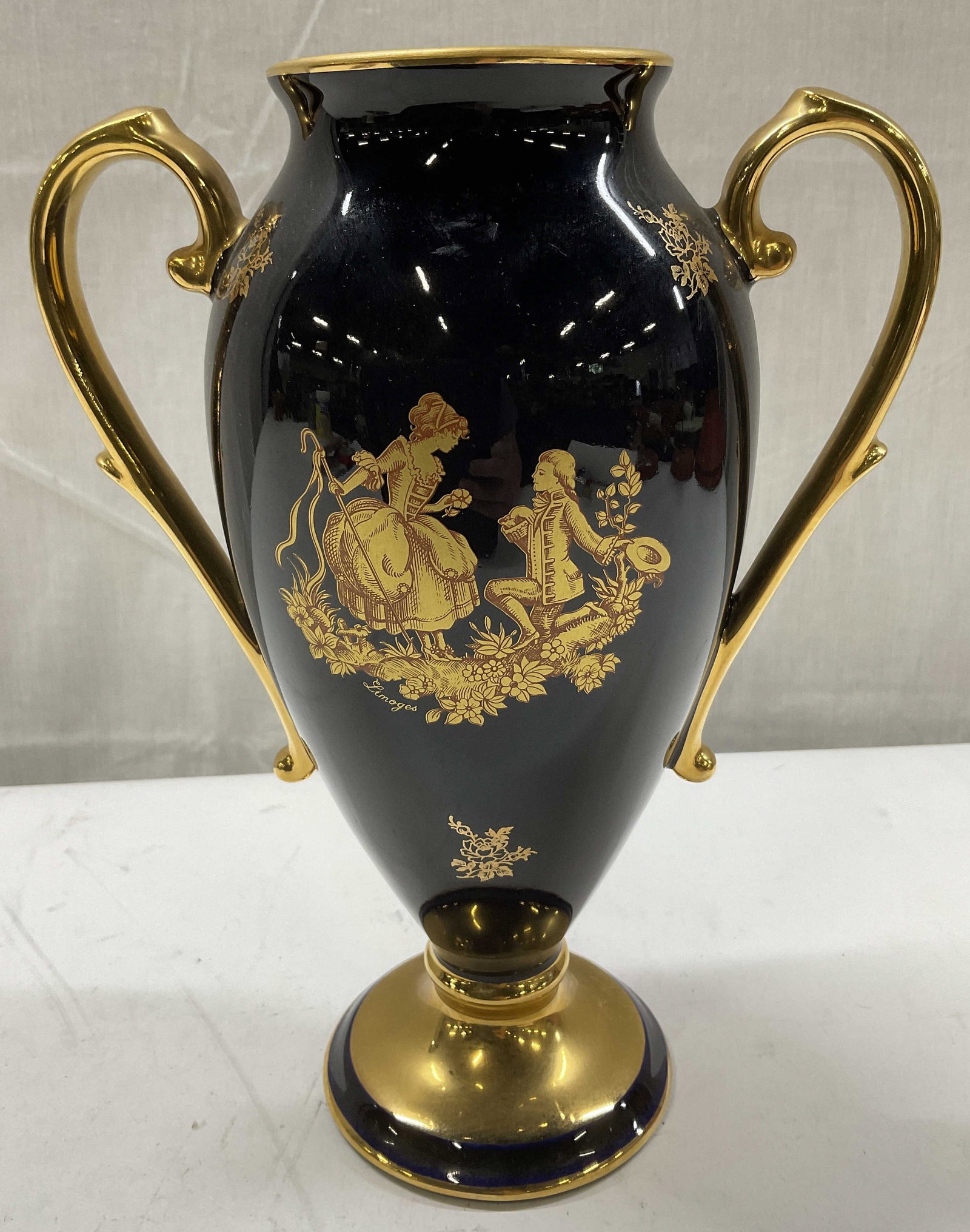 Limoges Castel Porcelain Amphora Vase FRANCE (1 of 8)