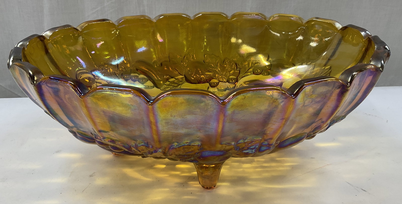 Vintage Amber Harvest Grape Carnival Glass Bowl (1 of 6)