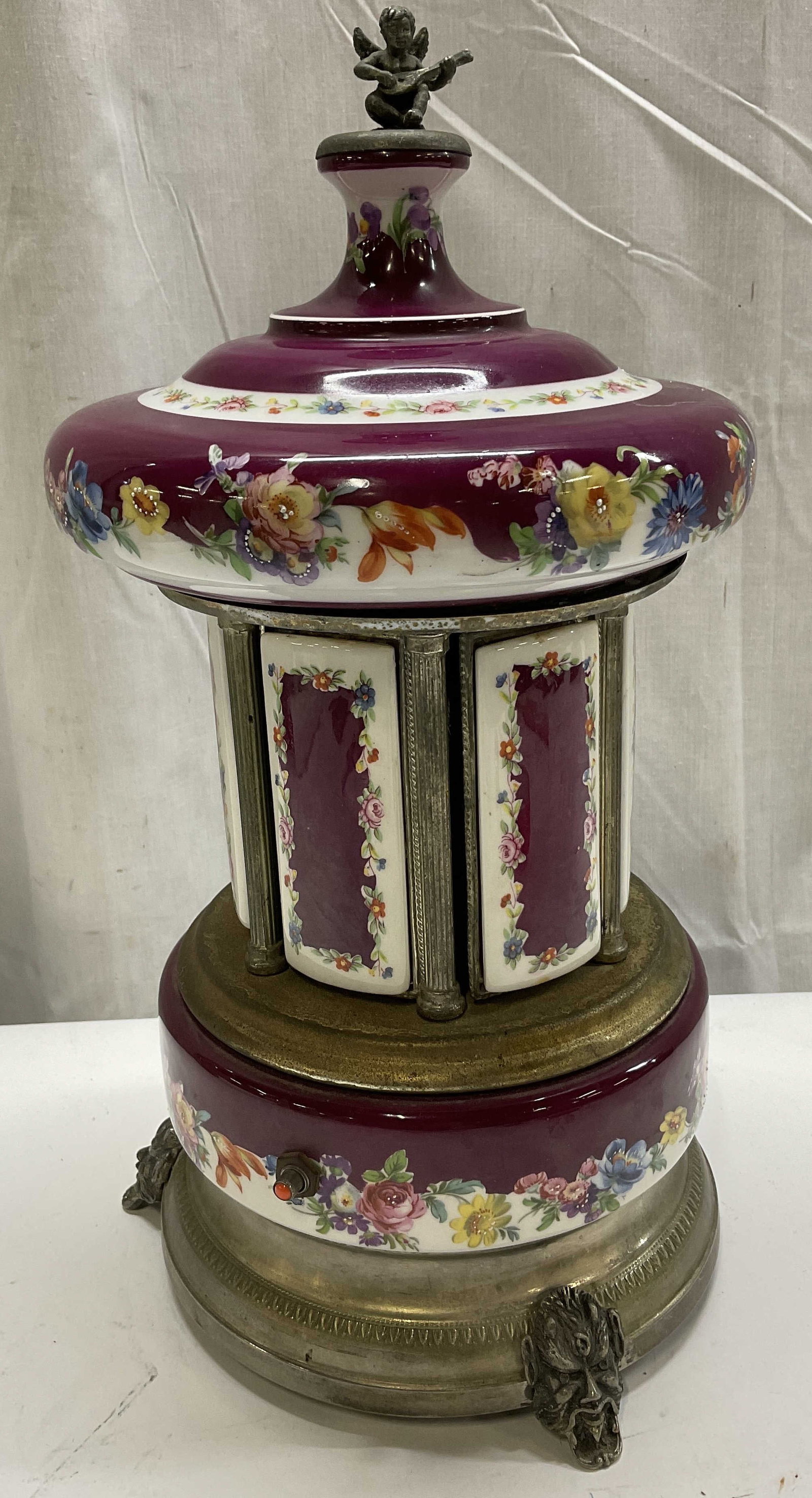 VTG Reuge Carousel Music Box ITALY (1 of 10)