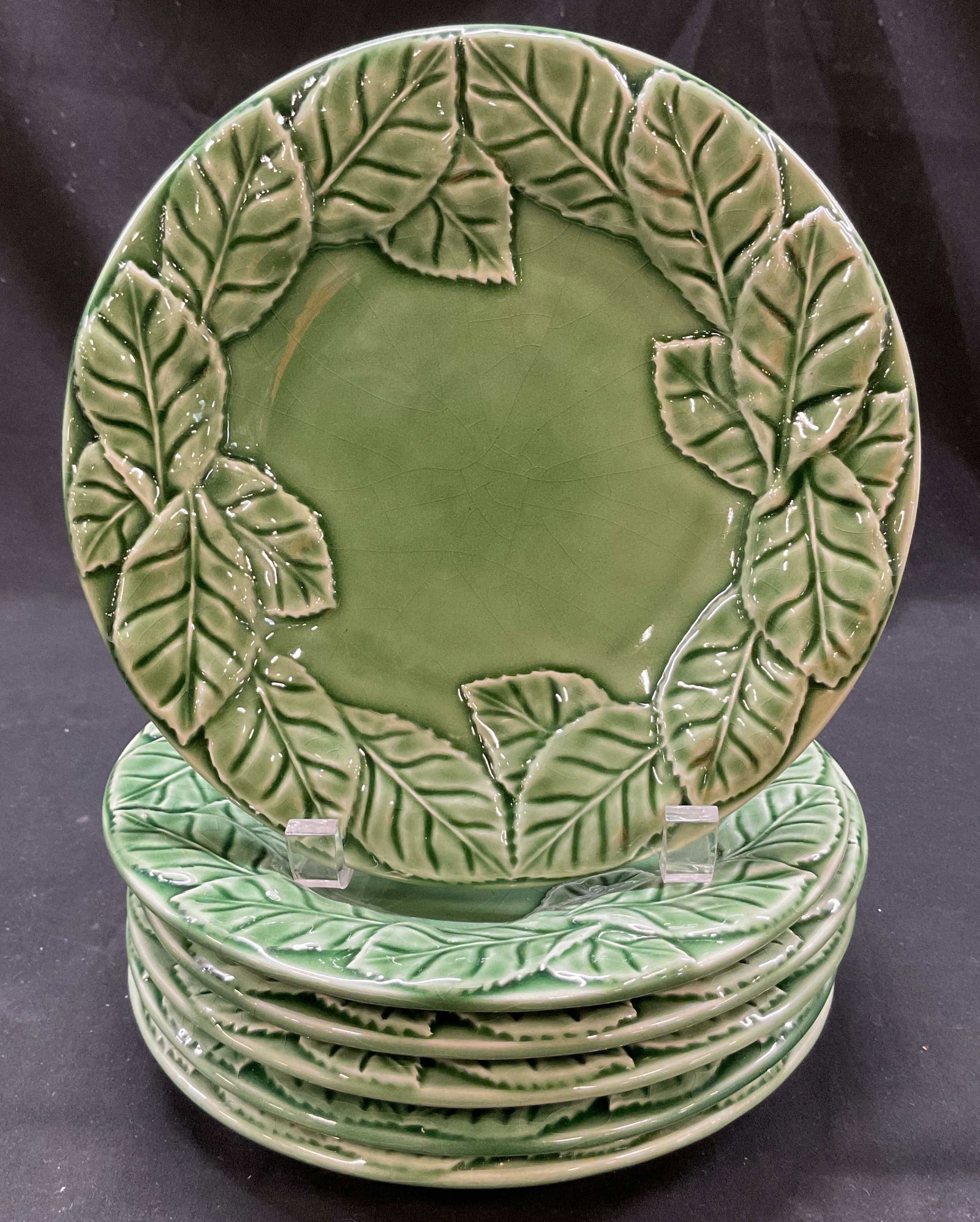 6 Bordallo Pinheiro Majolica Leaf Plates Portugal (1 of 7)
