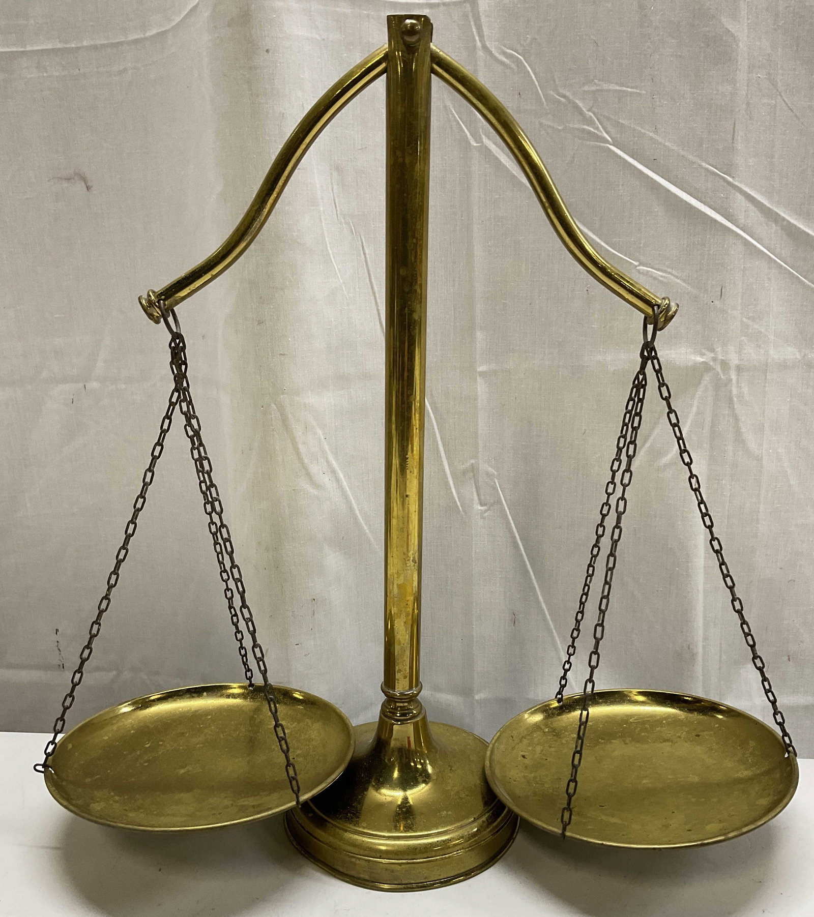 VINTAGE Brass Scales of Justice (1 of 7)