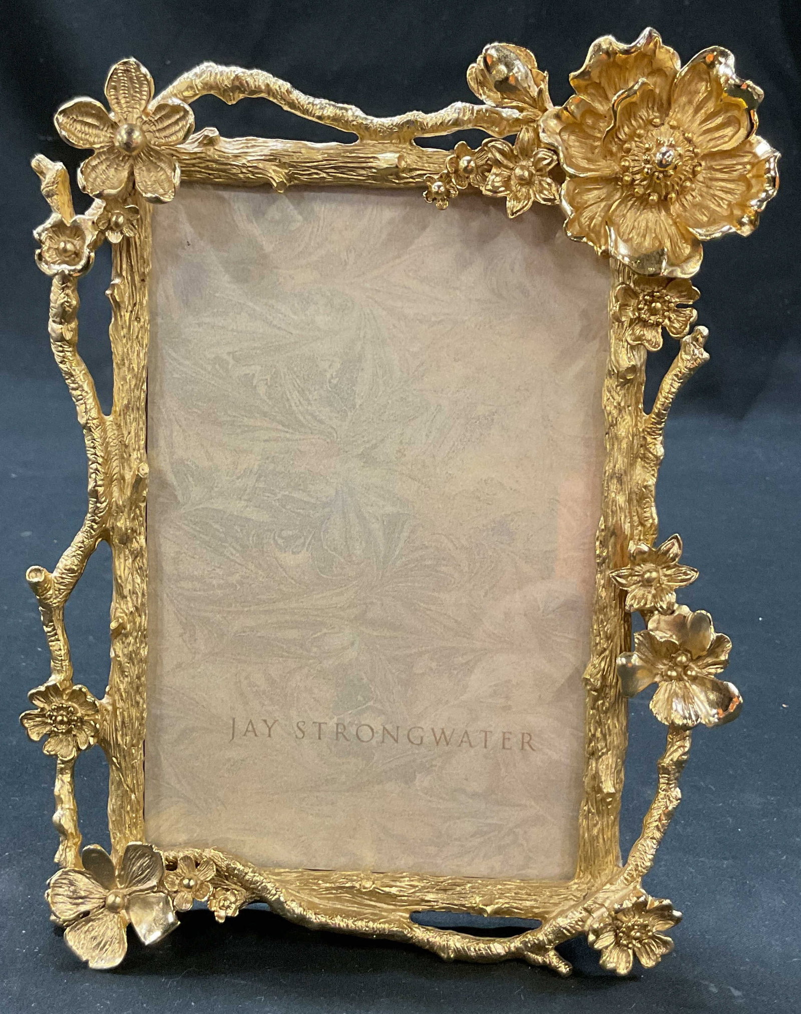 Jay Strongwater Breanna Floral Branch Frame (1 of 8)