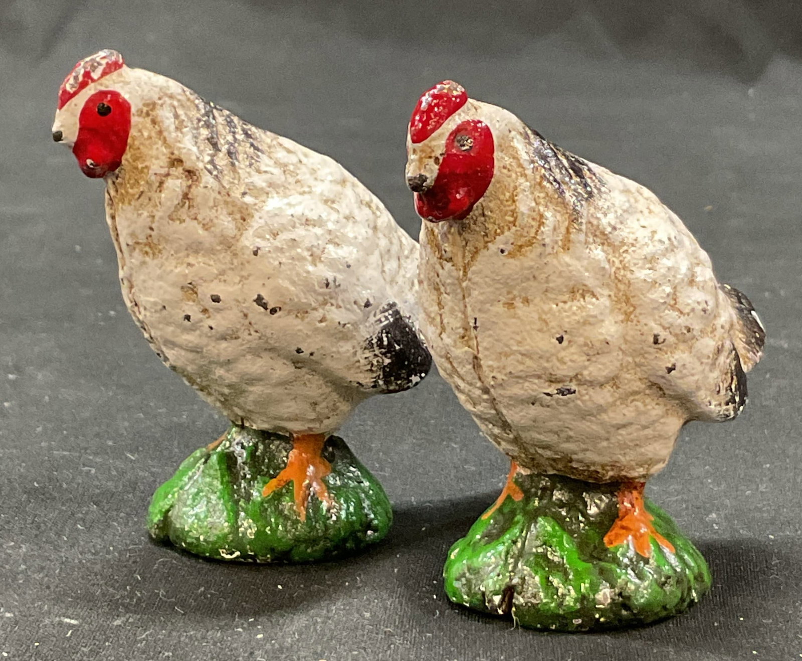 Pair Vintage Cast Iron Chicken Figurines (1 of 7)