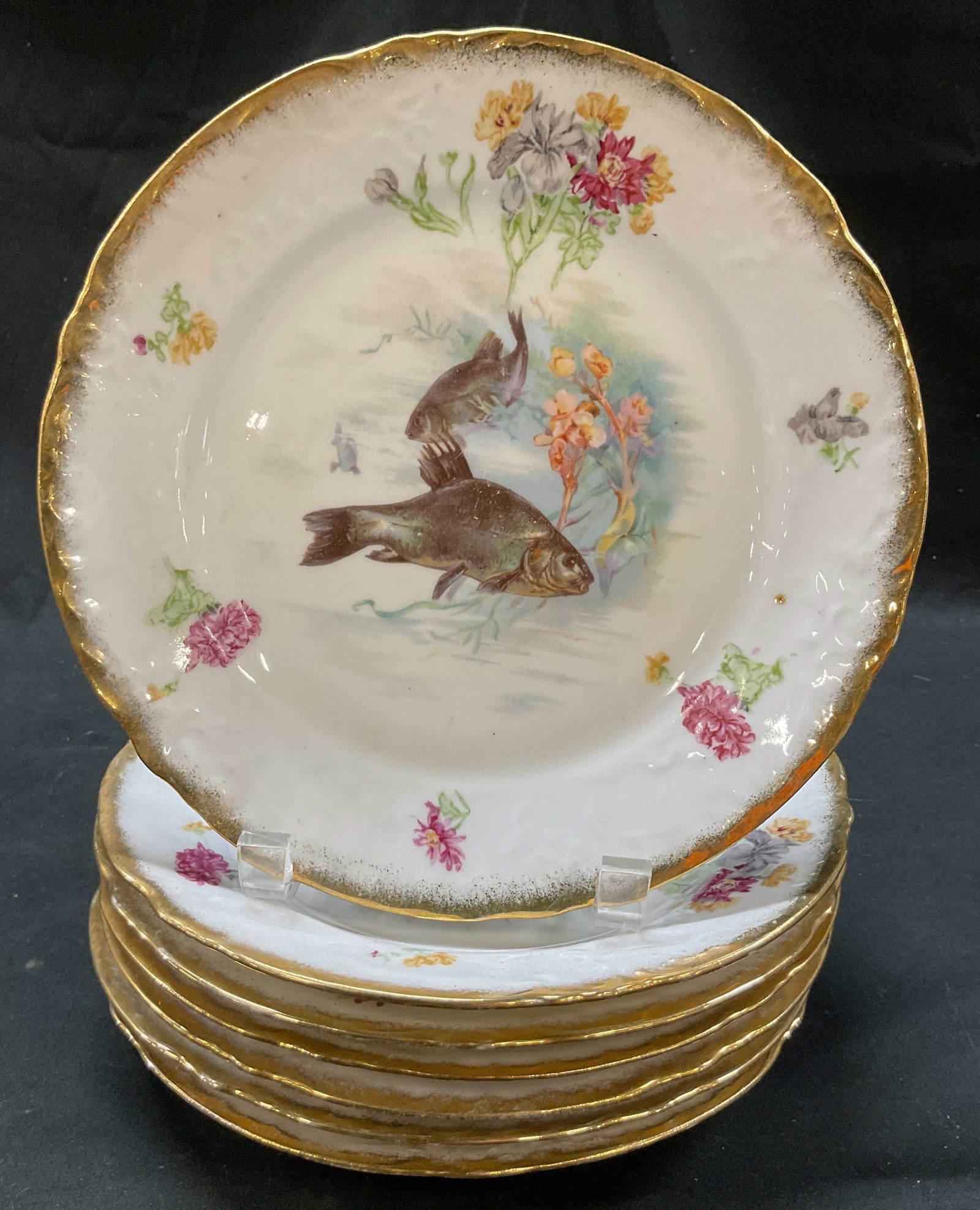 Set 7 Victoria Carlsbad Fish Plates Austria (1 of 11)