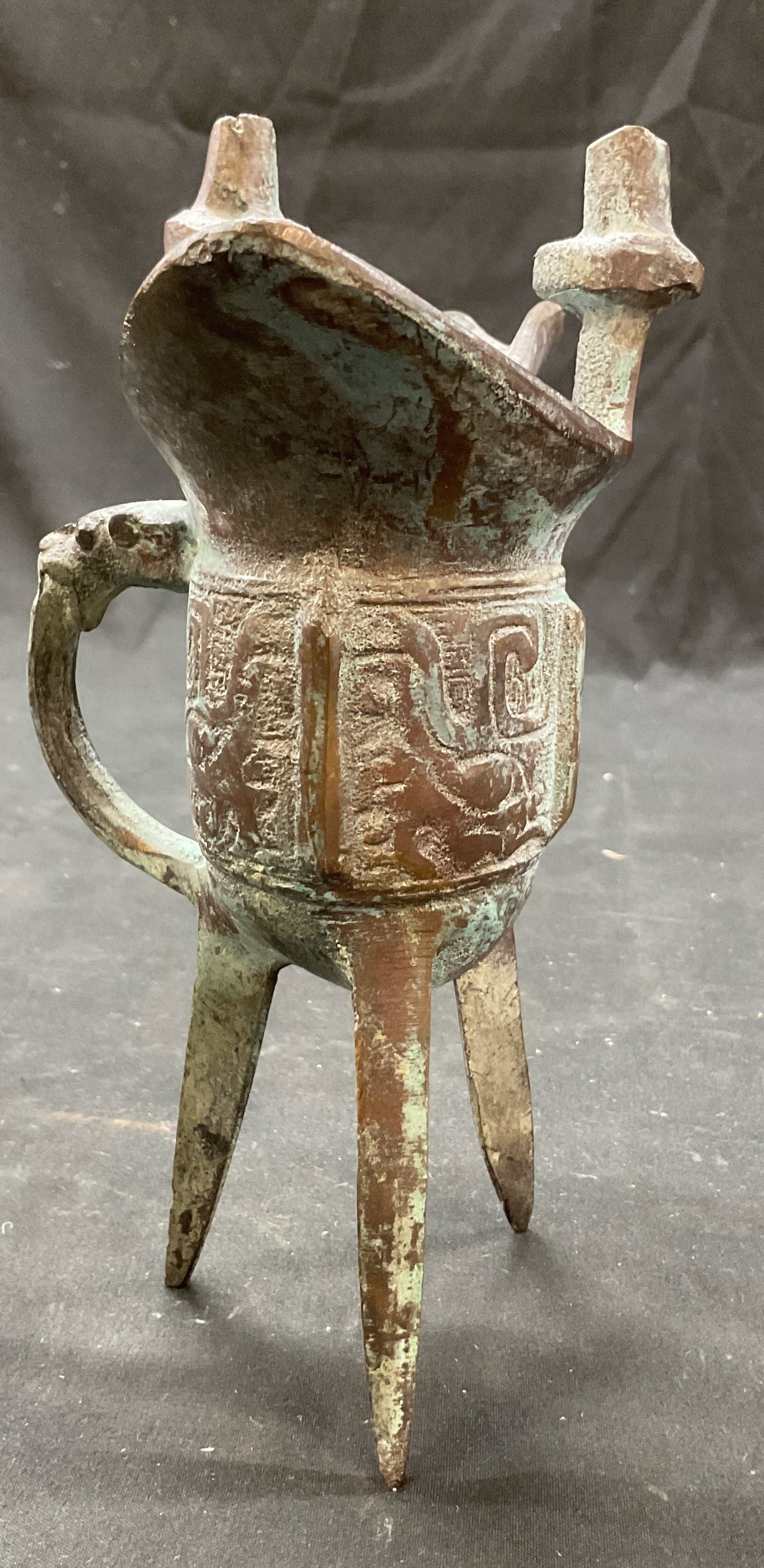 Antique Chinese Bronze Wine Vessel (1 of 10)