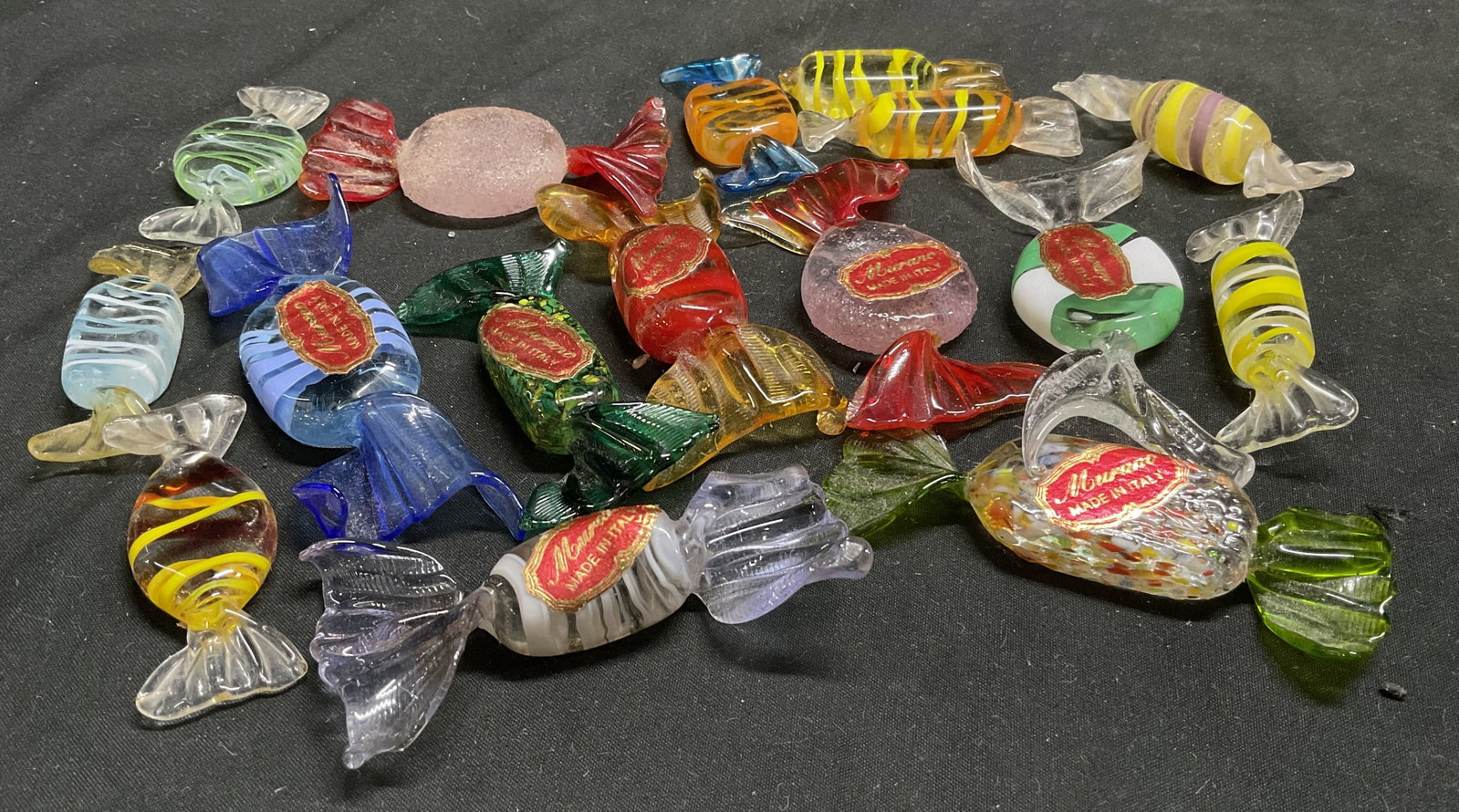 Lt16 Hand-Blown Murano+ Glass Candies ITALY+ (1 of 8)