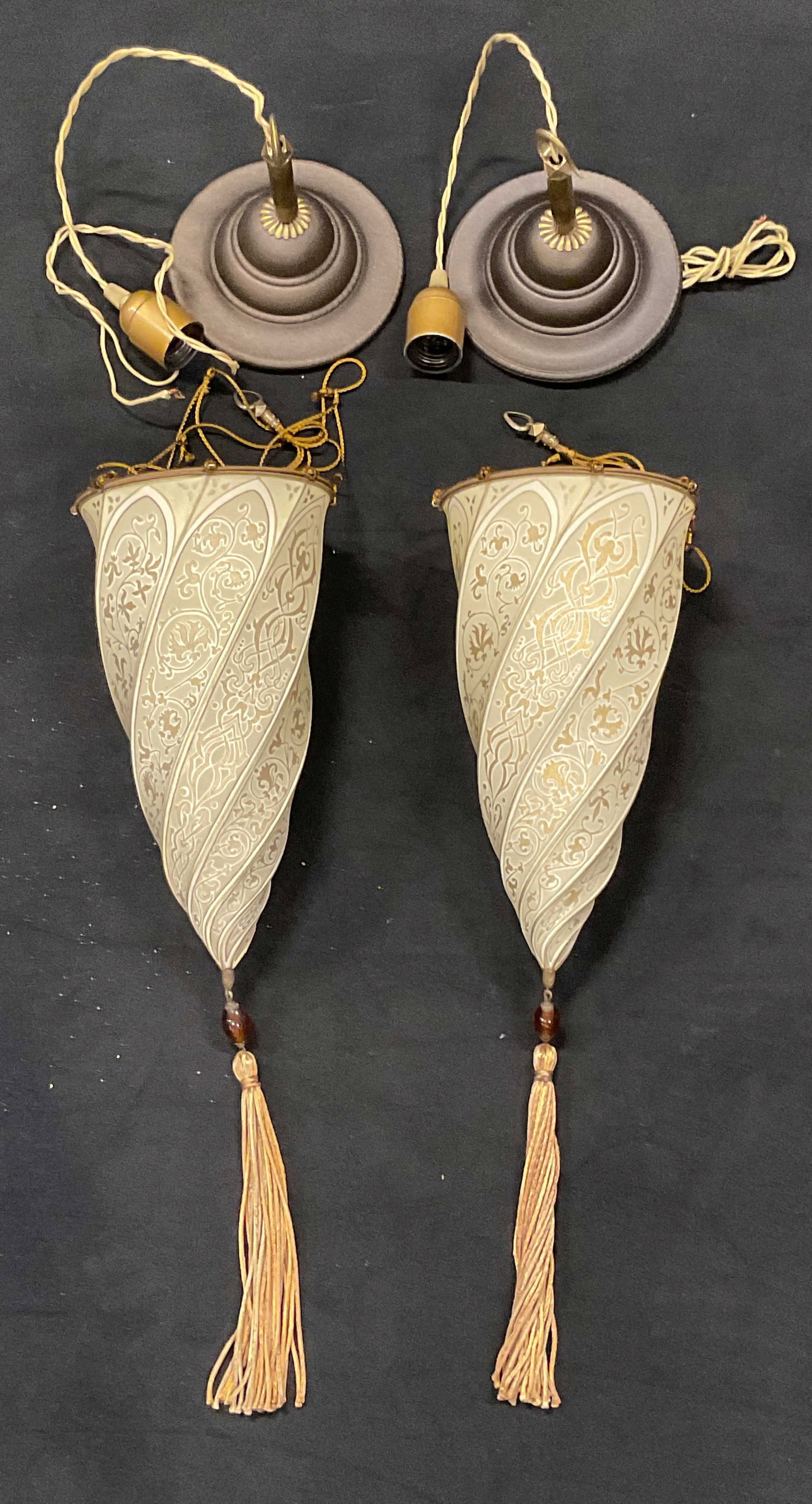 Pair Fortuny Cesendello Silk Pendant Lamps Italy (1 of 7)