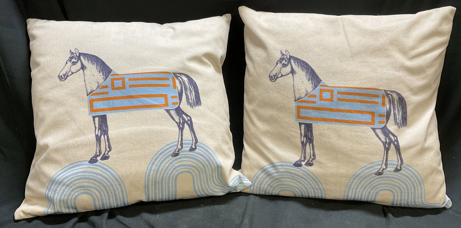 St2 Velvet Horse in Blanket Sketch Pillows (1 of 7)