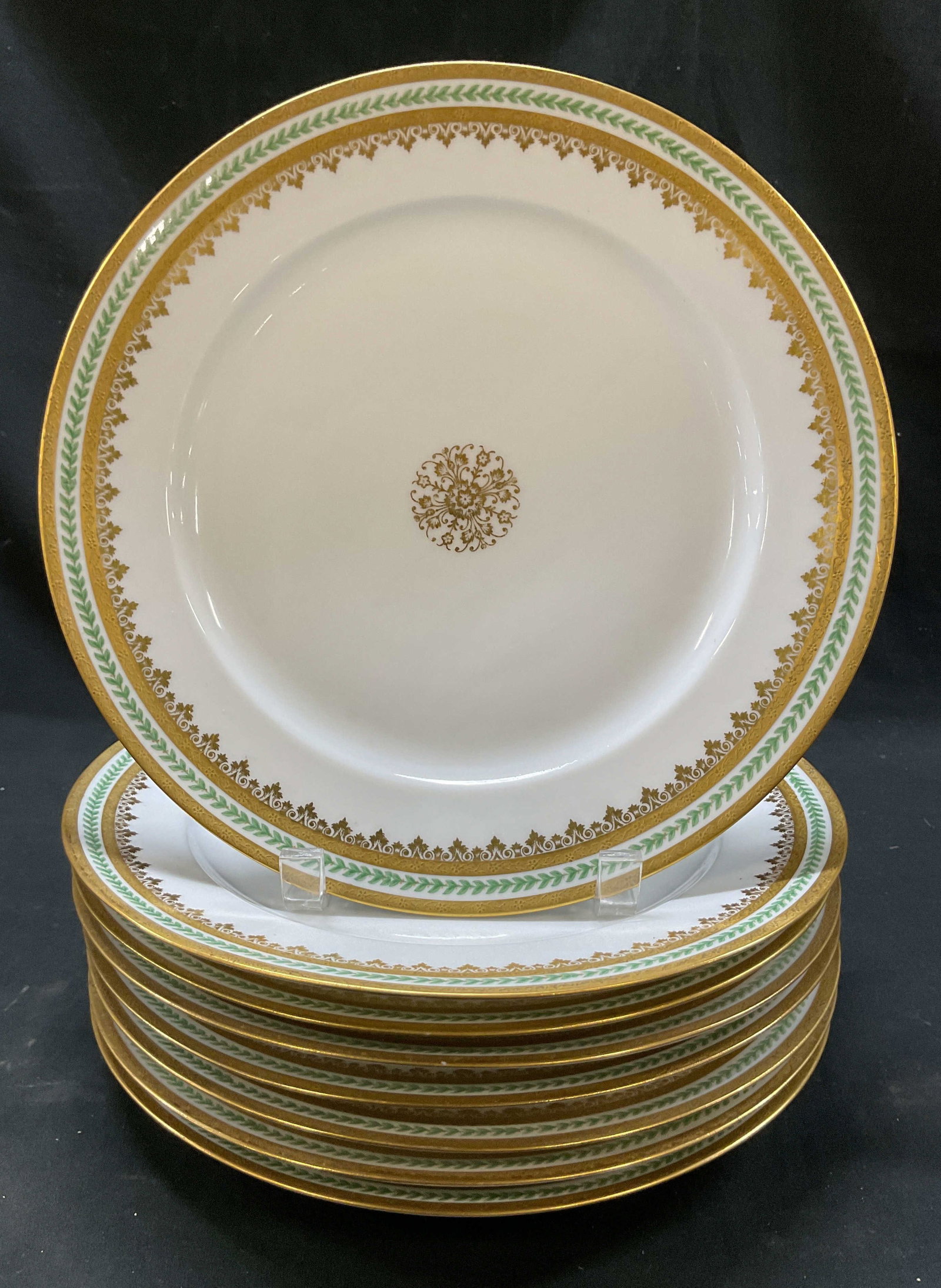 Set 8 GDA Limoges Porcelain Plates France (1 of 7)