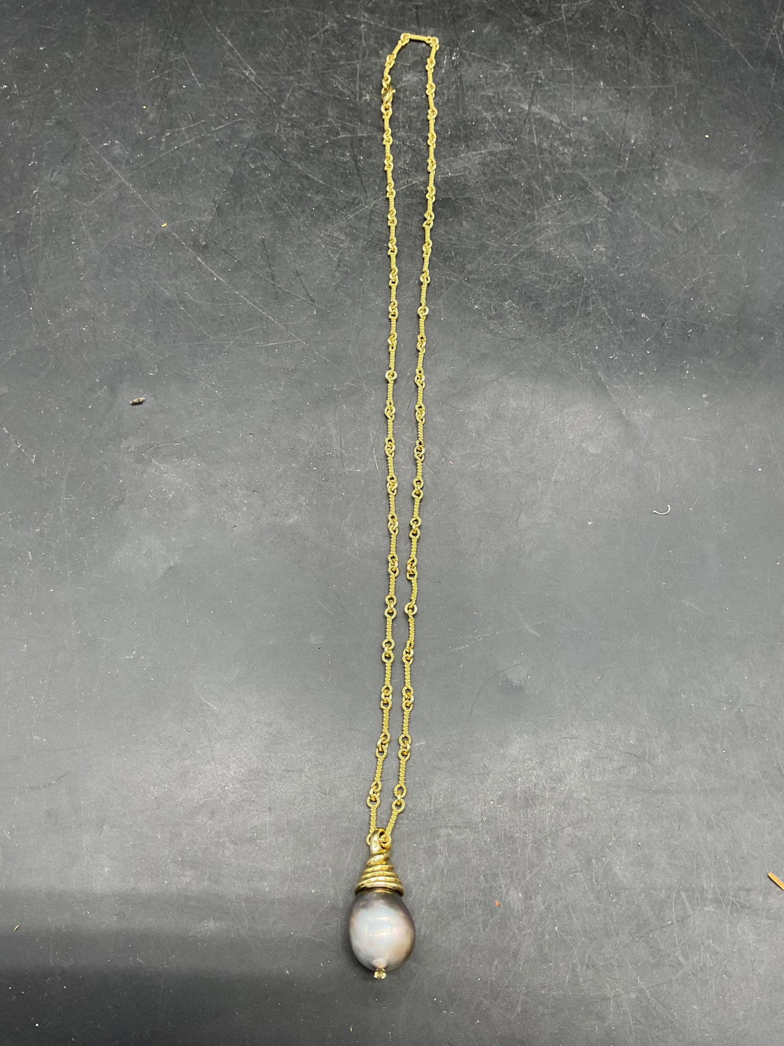 18k Gold Tahitian Pearl Necklace, Italy 34.3 Grams - 4