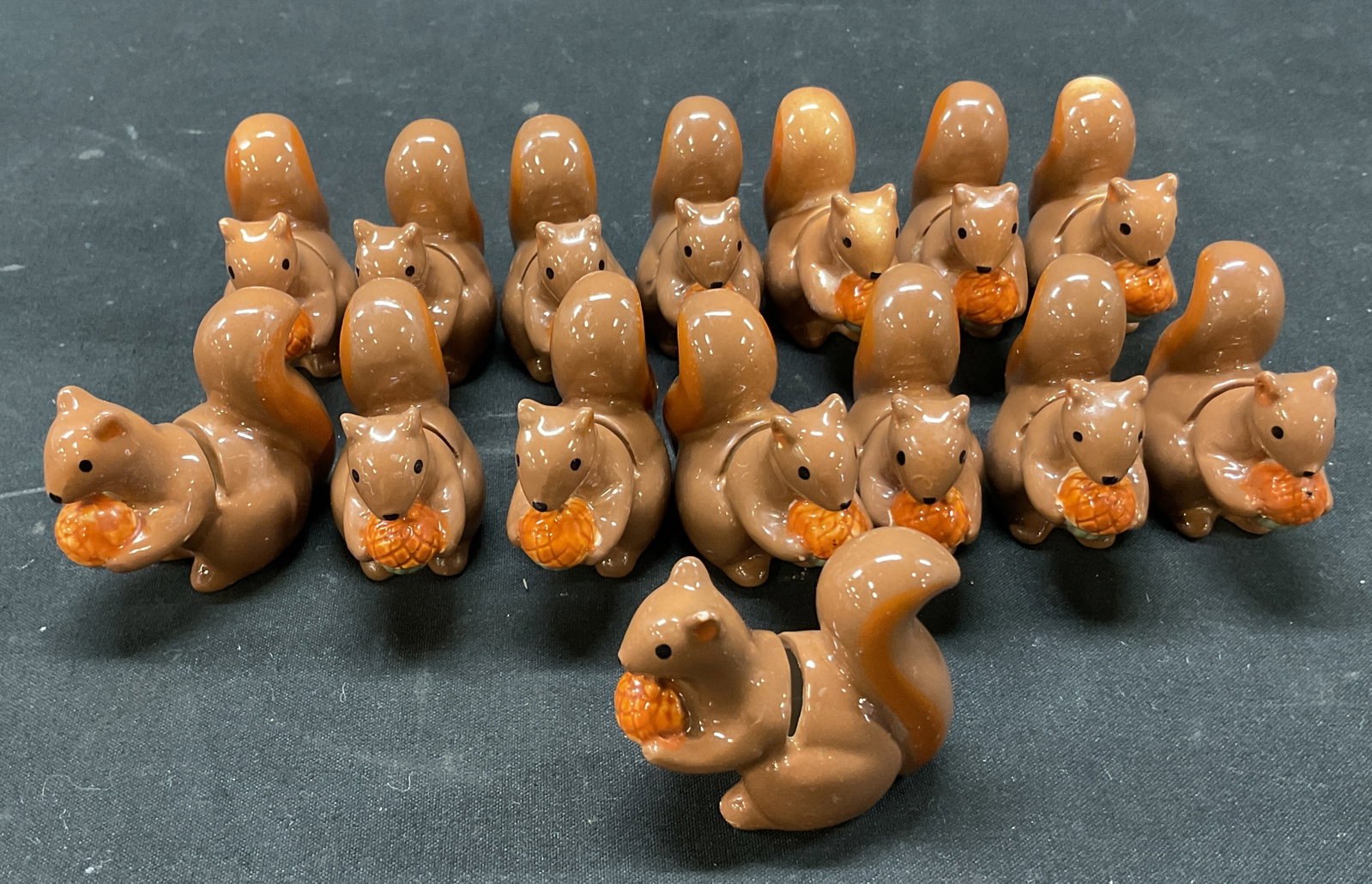 Set 15 Vintage Mini Ceramic Squirrel Figures (1 of 6)