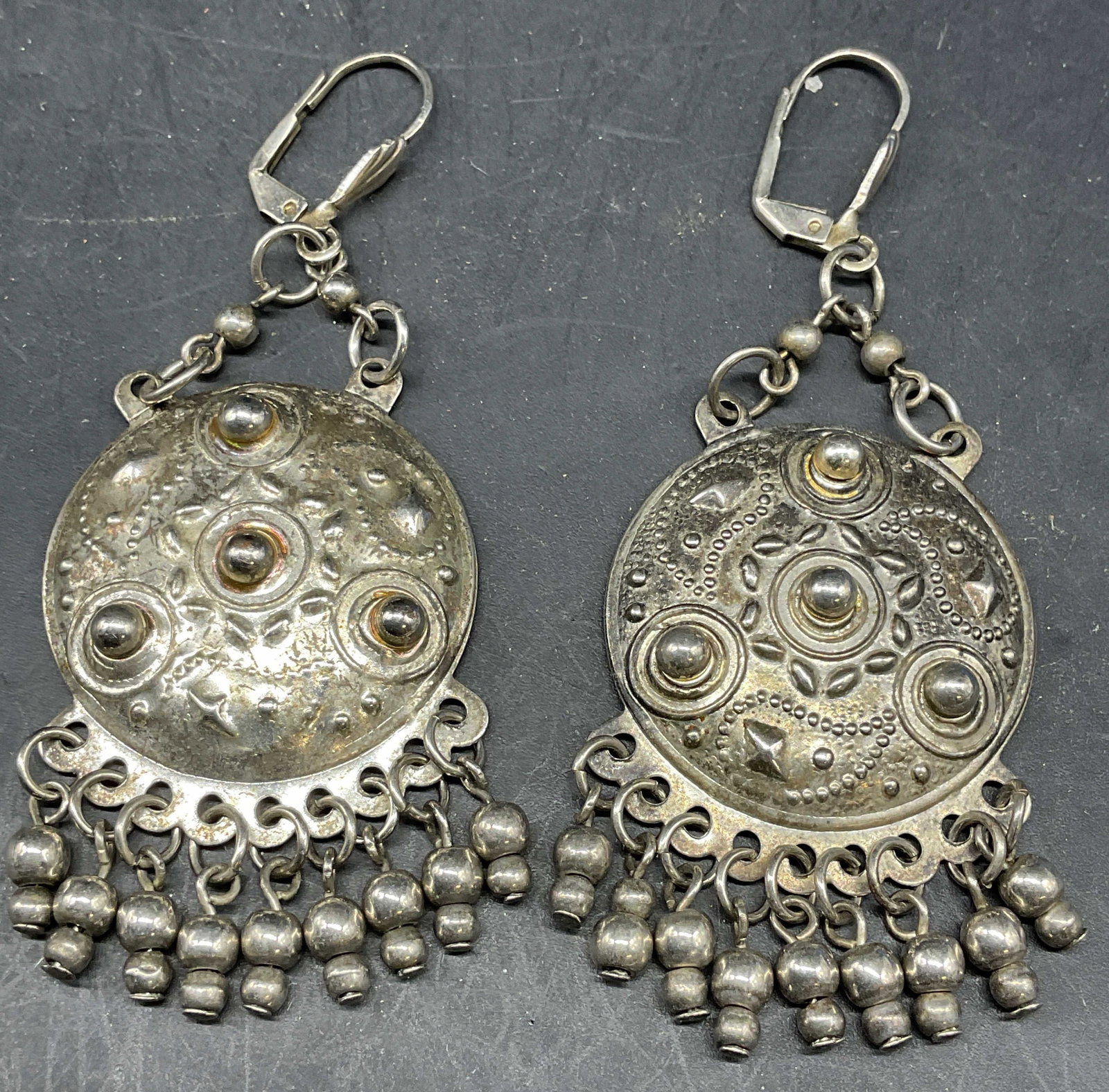 Vintage Silver Tone Medallion Beaded Earrings (1 of 6)