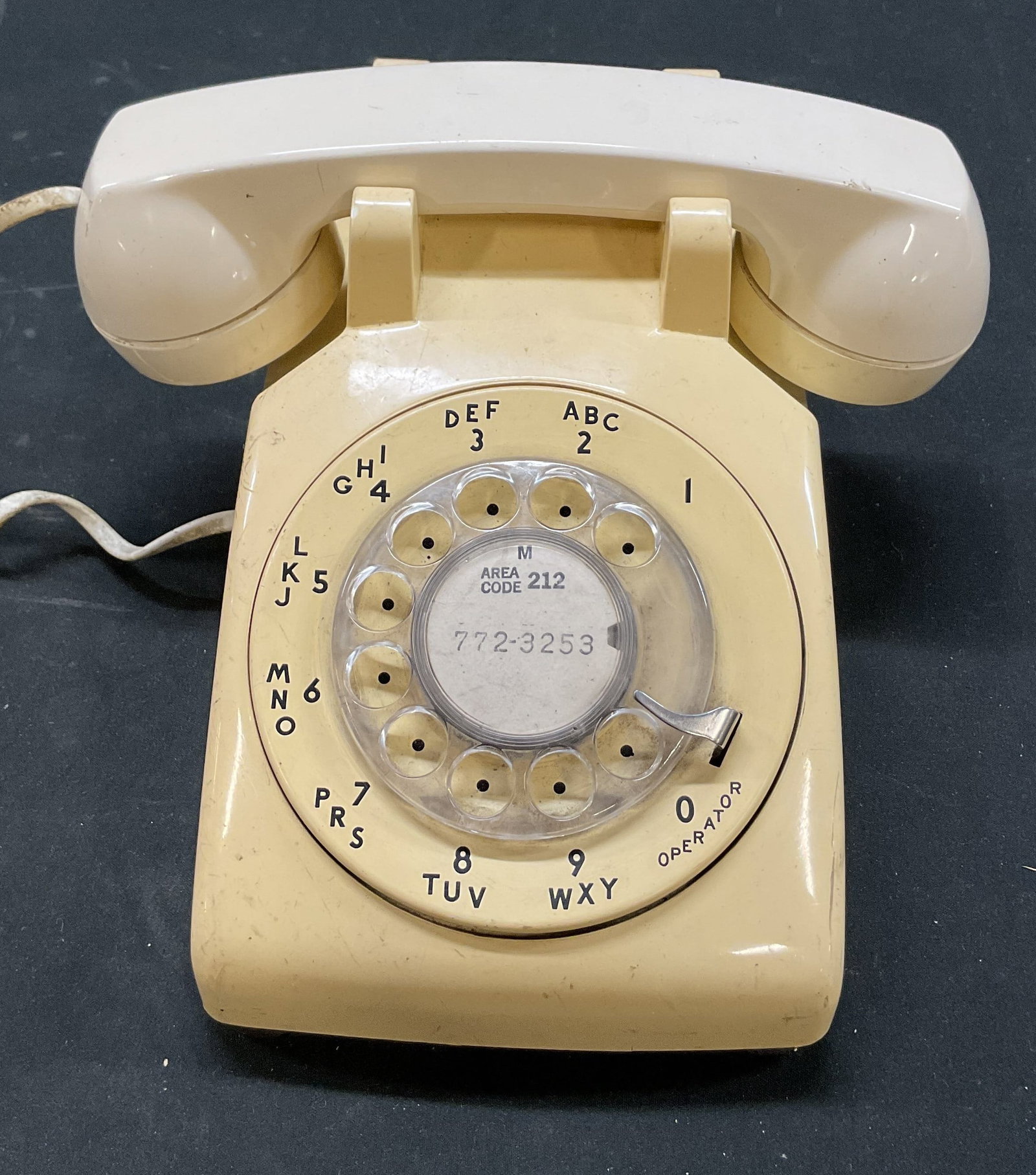 Western Electric Bell System Rotary Phone (1 of 10)