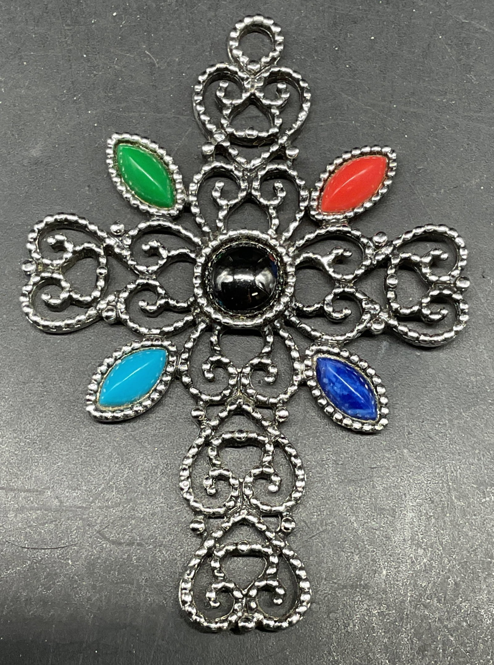 Avon Silver Tone Filigree Cross Pendant 2.75 In: Vintage Avon silver tone filigree cross pendant with faux stones. Measures approx. 2.75 x 2 inches. Some scratching. Jewelry, estate jewelry, costume jewelry, cocktail jewelry, fashion jewelry,
