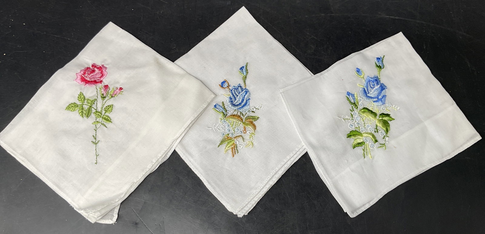 Lot 3 Floral Embroidered Cotton Handkerchiefs (1 of 7)