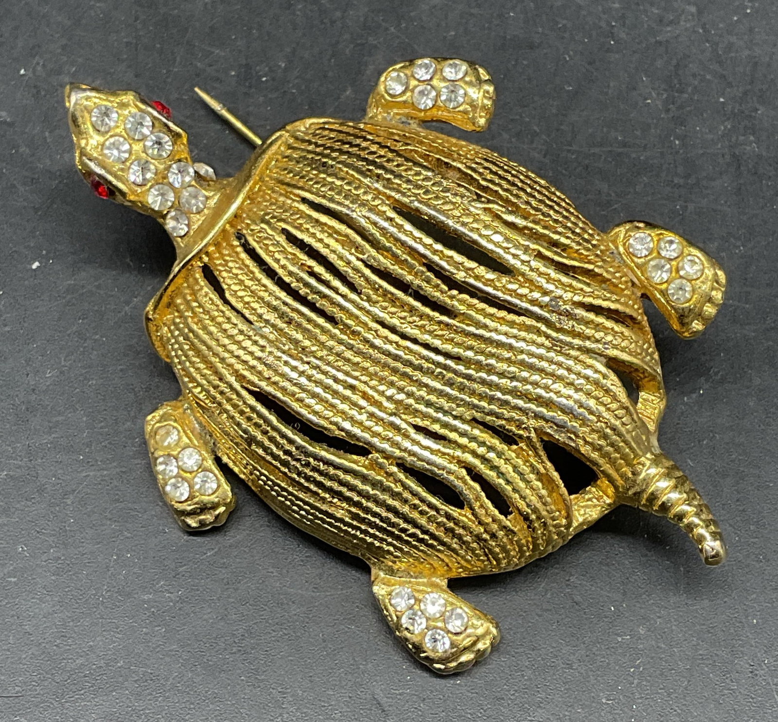 Vintage Gold Tone Crystal Turtle Brooch (1 of 6)
