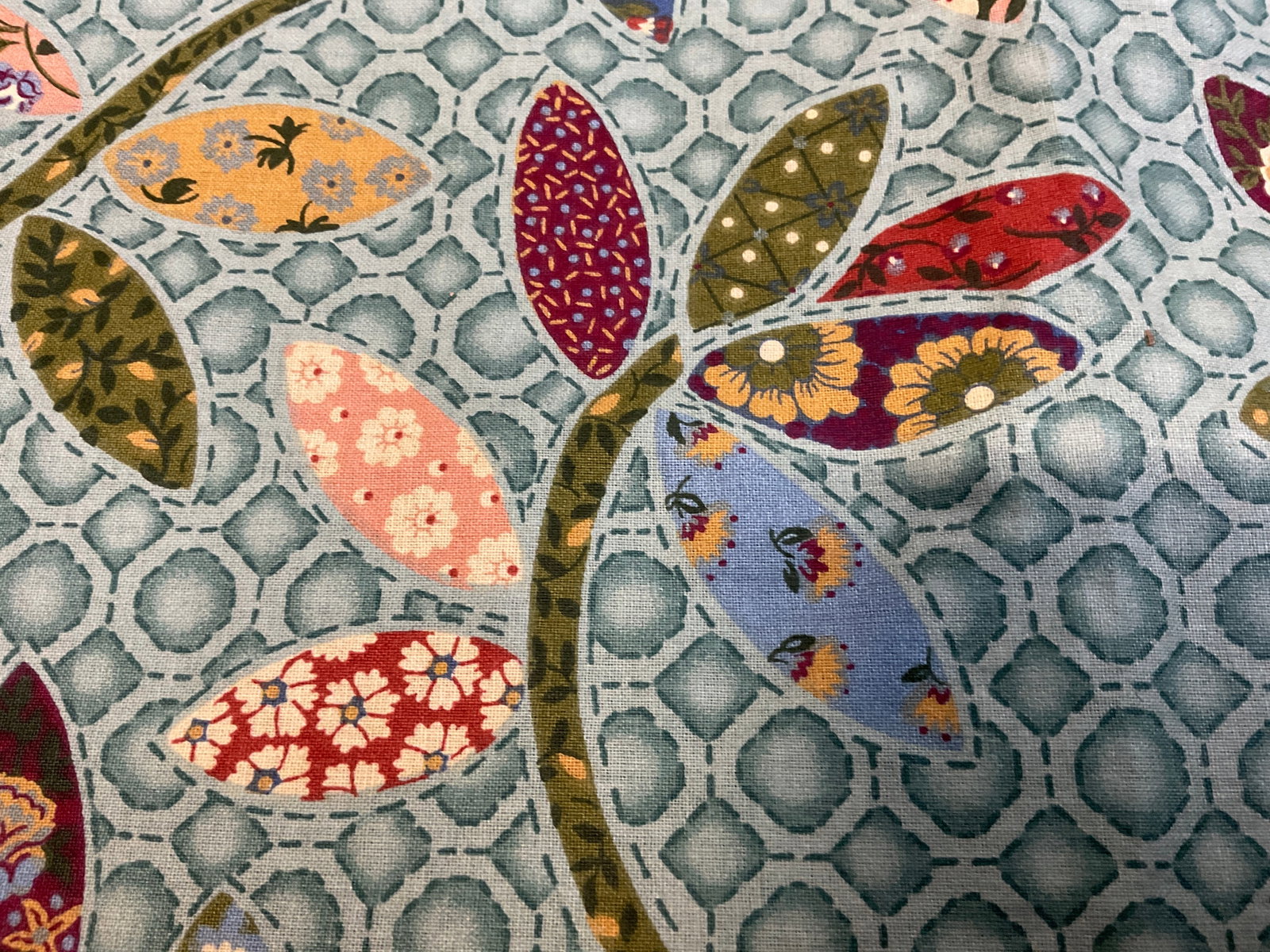 VTG Handmade Reversible Patchwork Quilt - 15