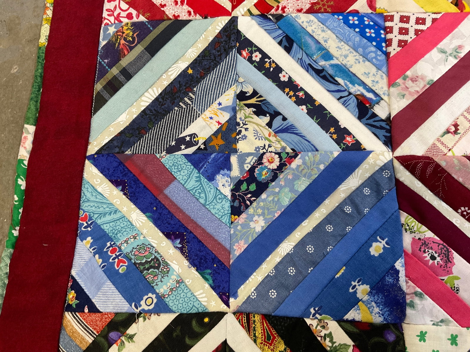 VTG Handmade Reversible Patchwork Quilt - 6