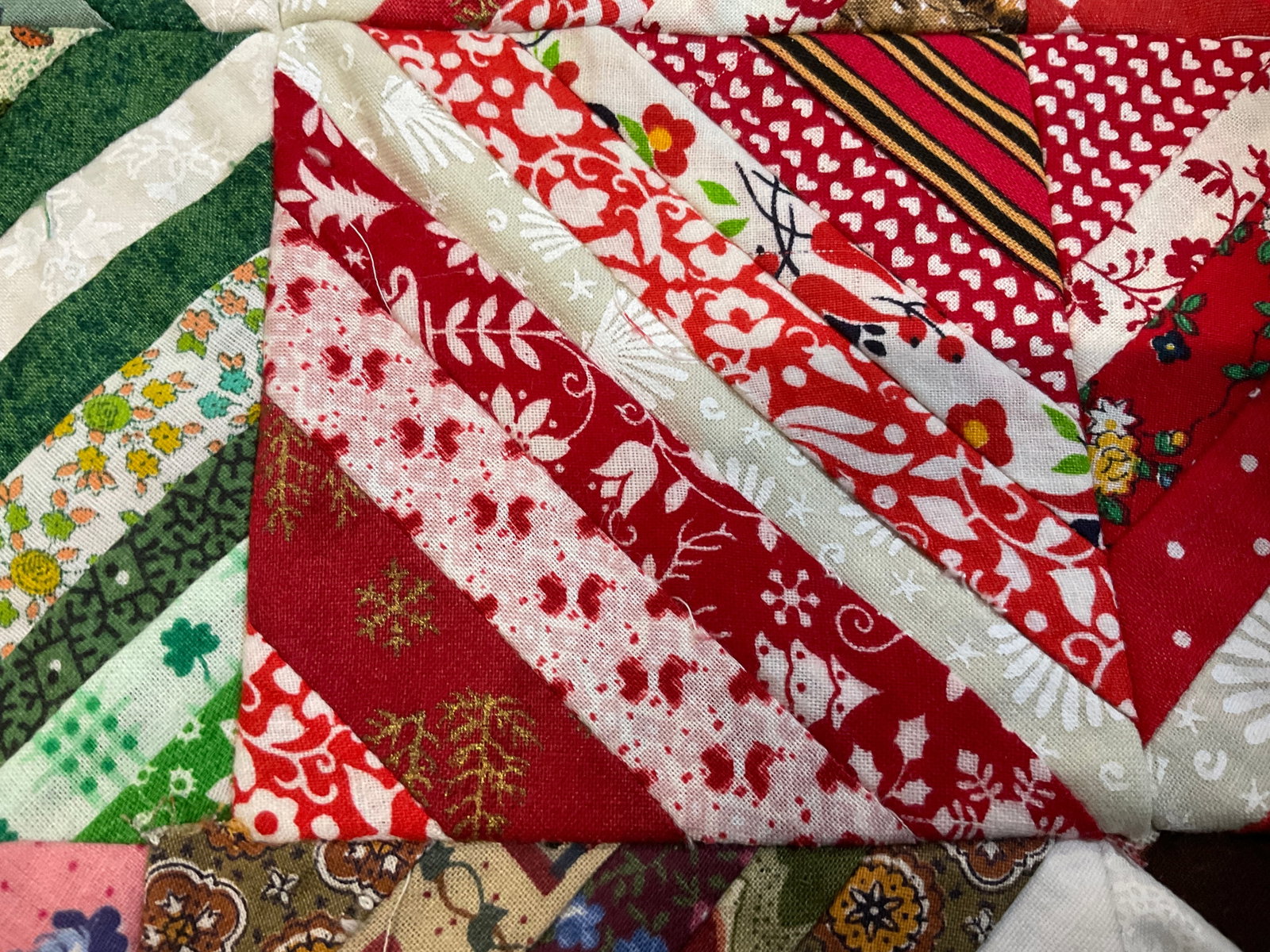 VTG Handmade Reversible Patchwork Quilt - 7